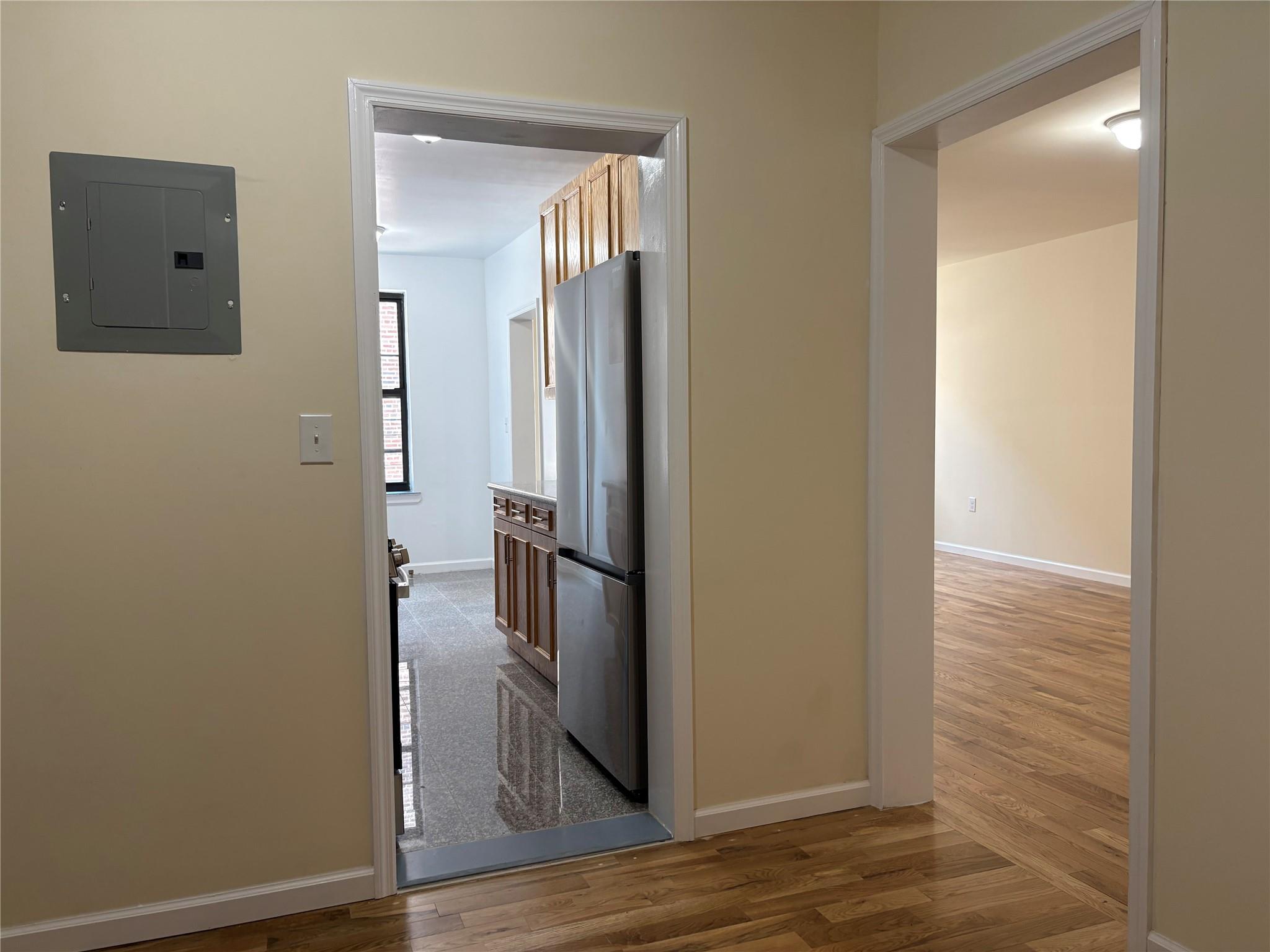 #9 photo, 89-10 35th Avenue, クイーンズ区 Jackson Heights , NY 11372