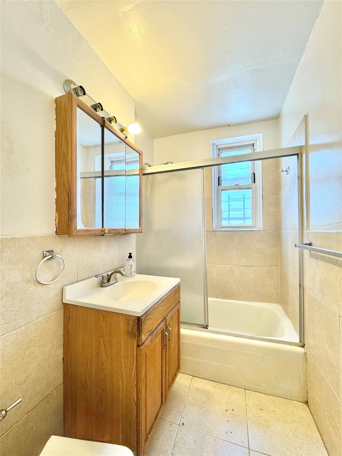 #8 photo, 86-16 60th Avenue, Elmhurst , NY 11373