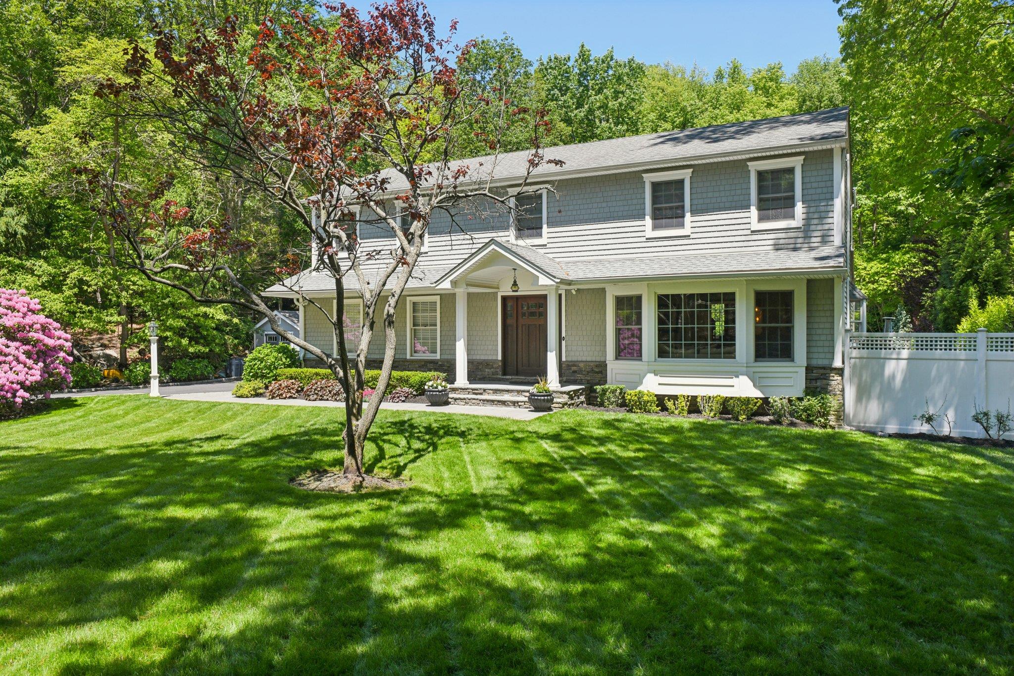 #1 photo, 1 Highwoods Road, Saint James , NY 11780