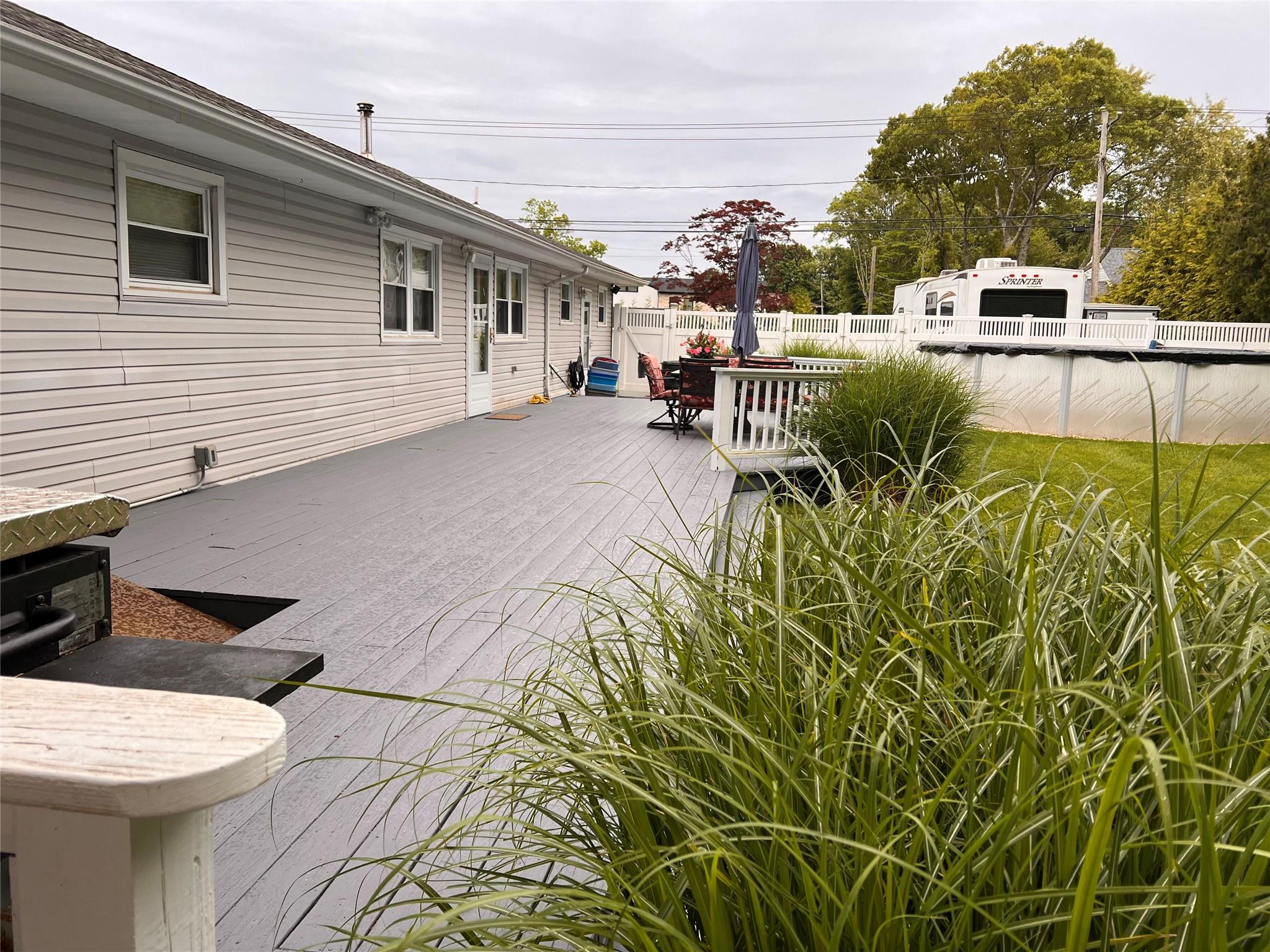 #8 photo, 2 Merritt Lane, サフォーク郡 Center Moriches , NY 11934