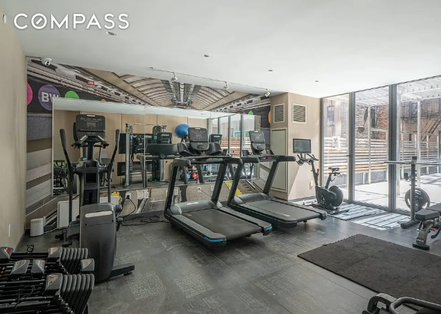 #14 photo, 302 E 96th Street, マンハッタン Upper East Side , NY 10128