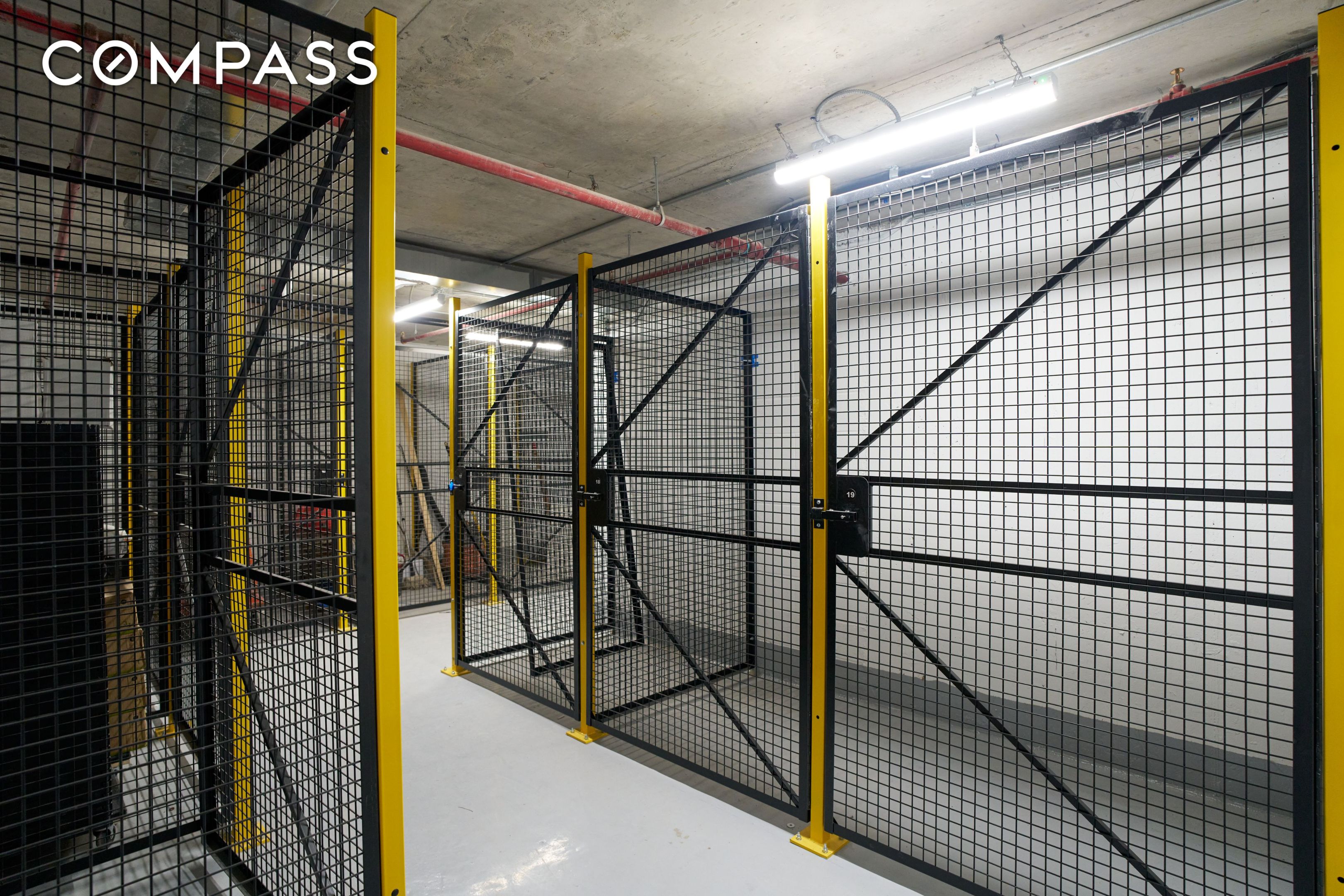 #11 photo, Douglaston, クイーンズ区 Douglaston , NY 11363