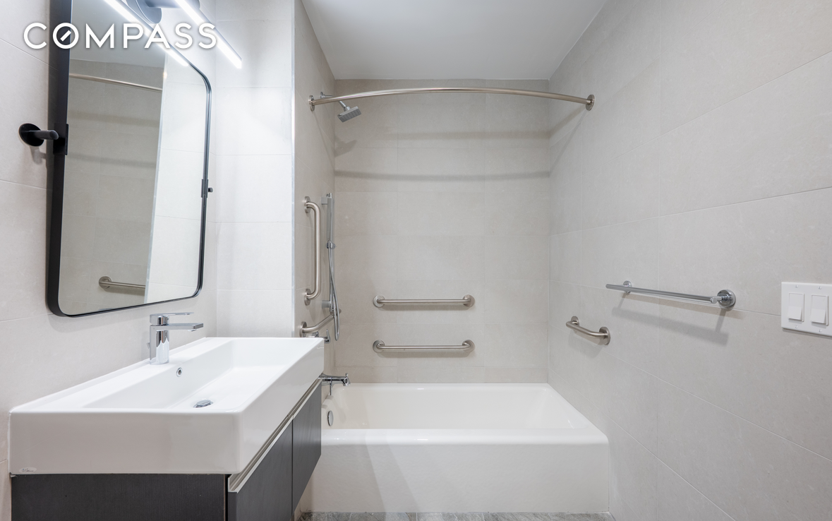 #5 photo, Douglaston, クイーンズ区 Douglaston , NY 11363