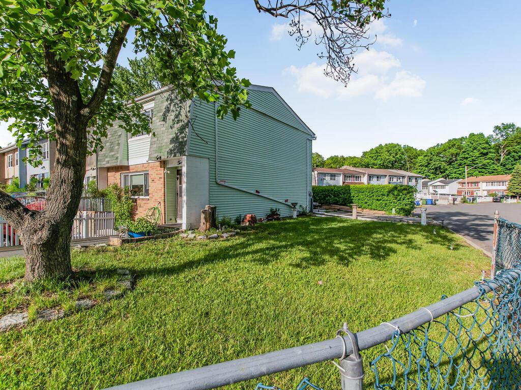 #3 photo, 2 Rivervale Road, Middletown , NY 10940