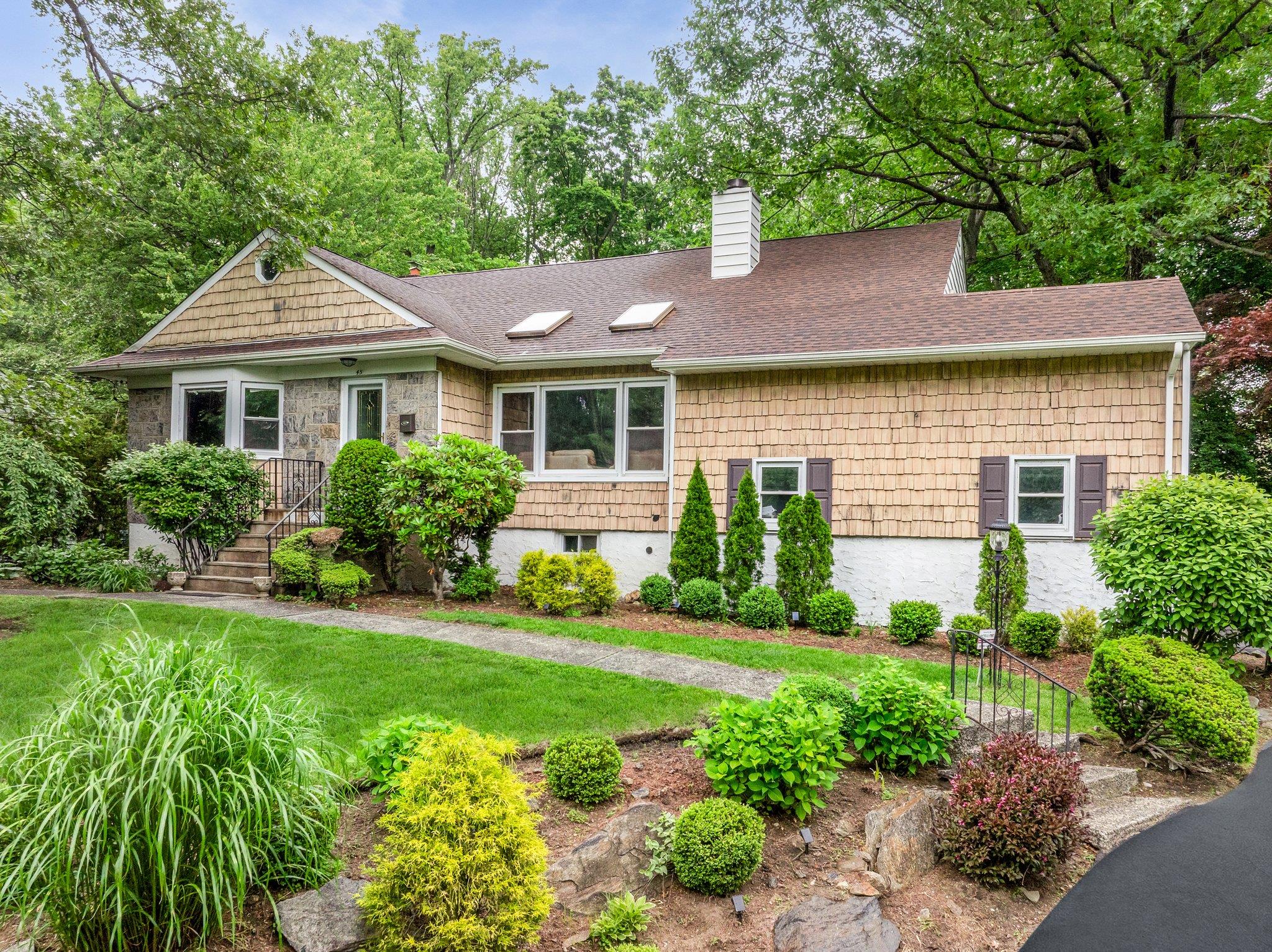#1 photo, 45 Rugby Road, New Rochelle , NY 10804