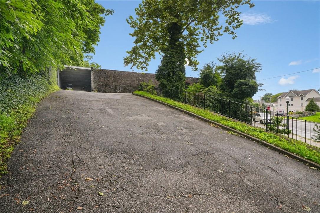 #13 photo, 179 Lindsey Avenue, Buchanan , NY 10511