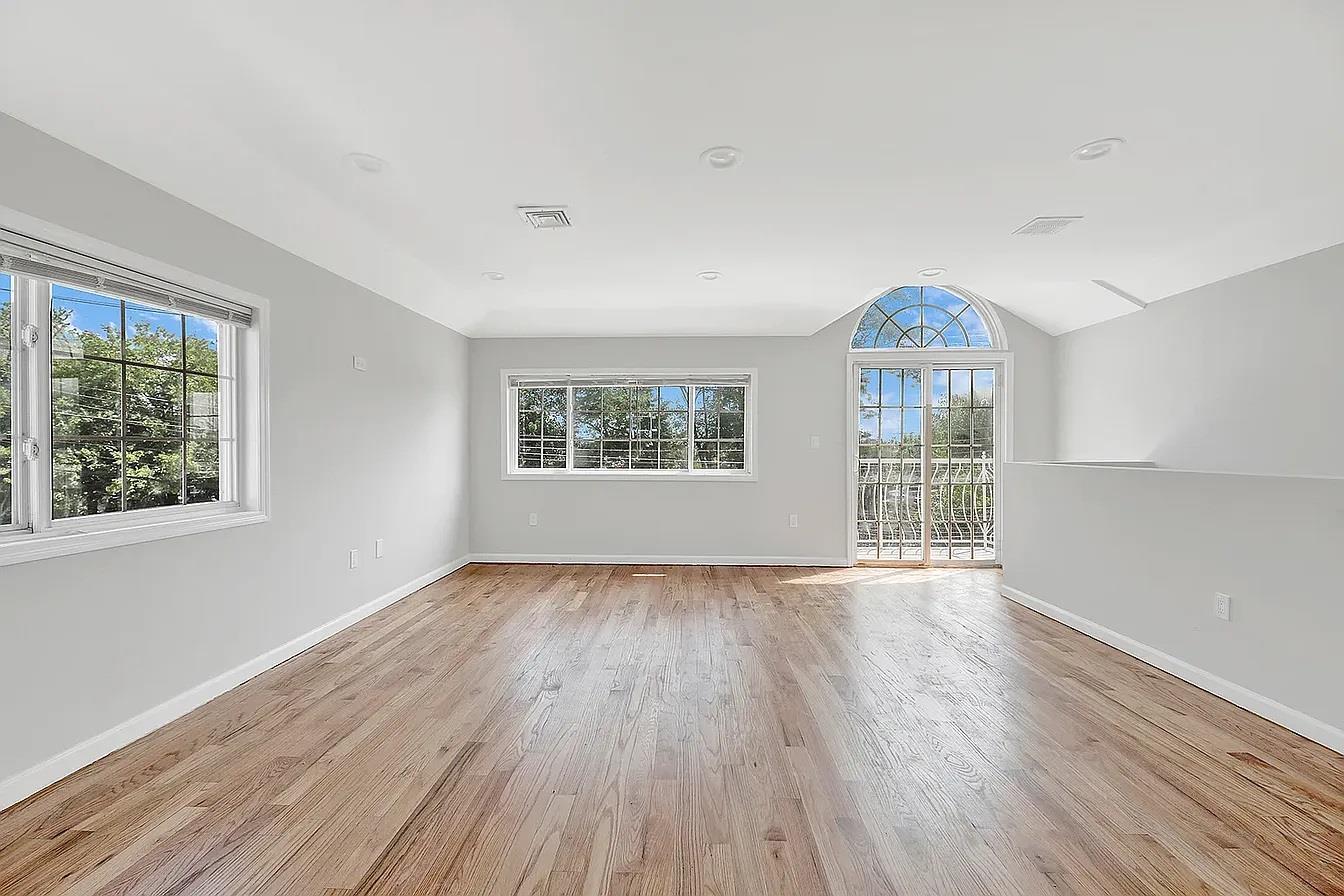 #12 photo, 124-19 152 Avenue, クイーンズ区 South Ozone Park , NY 11420