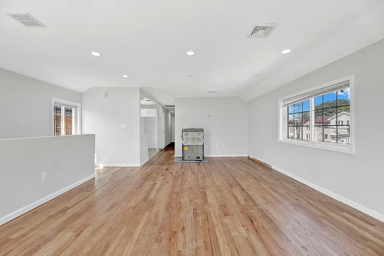 #13 photo, 124-19 152 Avenue, クイーンズ区 South Ozone Park , NY 11420