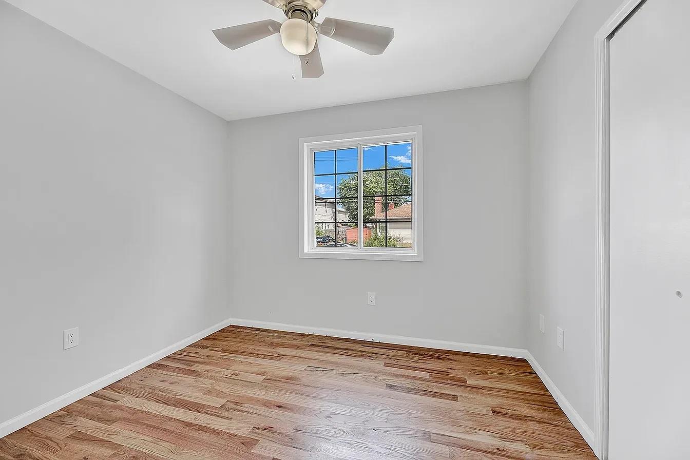 #14 photo, 124-19 152 Avenue, クイーンズ区 South Ozone Park , NY 11420