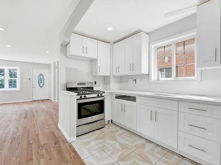 #5 photo, 124-19 152 Avenue, クイーンズ区 South Ozone Park , NY 11420