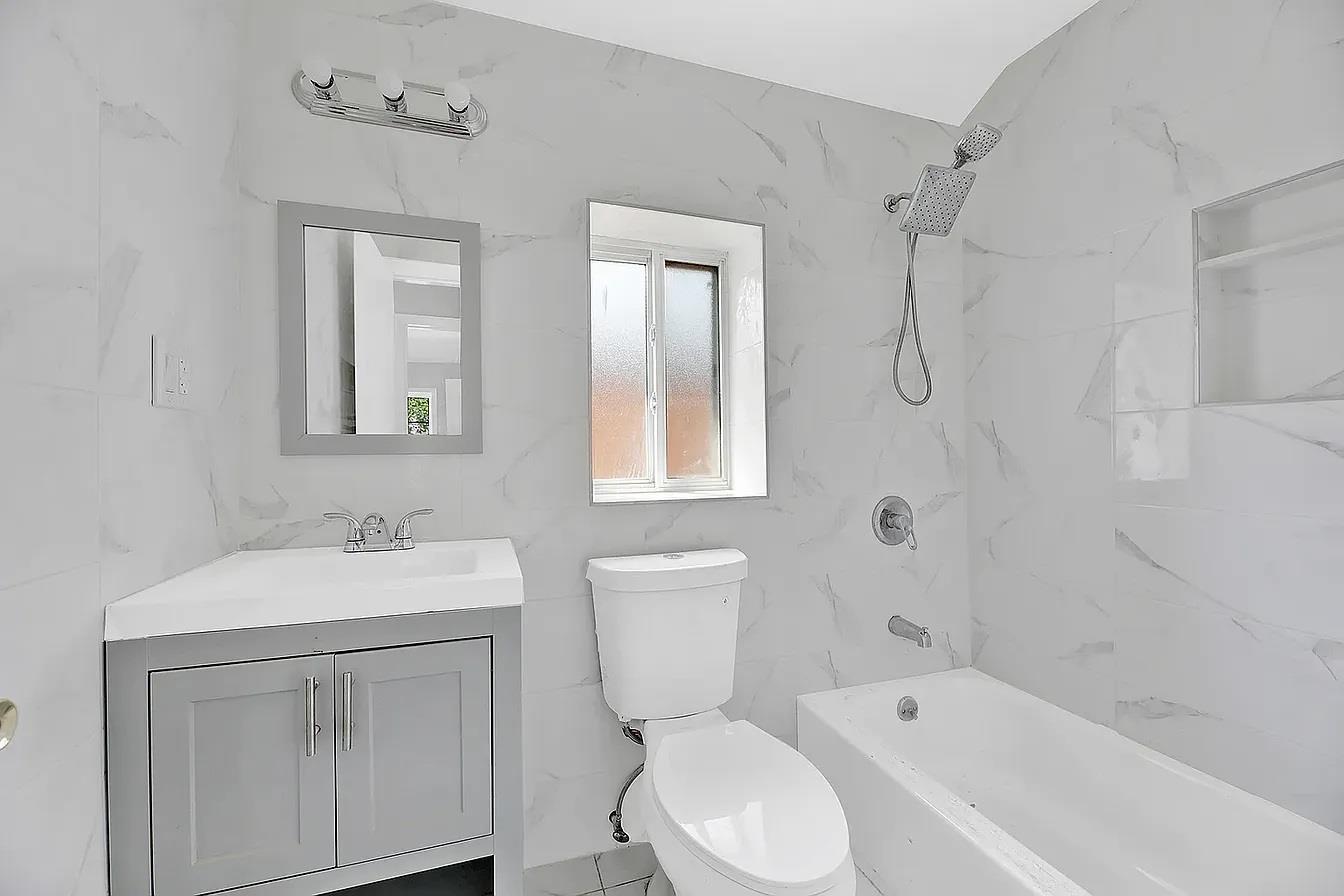 #7 photo, 124-19 152 Avenue, クイーンズ区 South Ozone Park , NY 11420