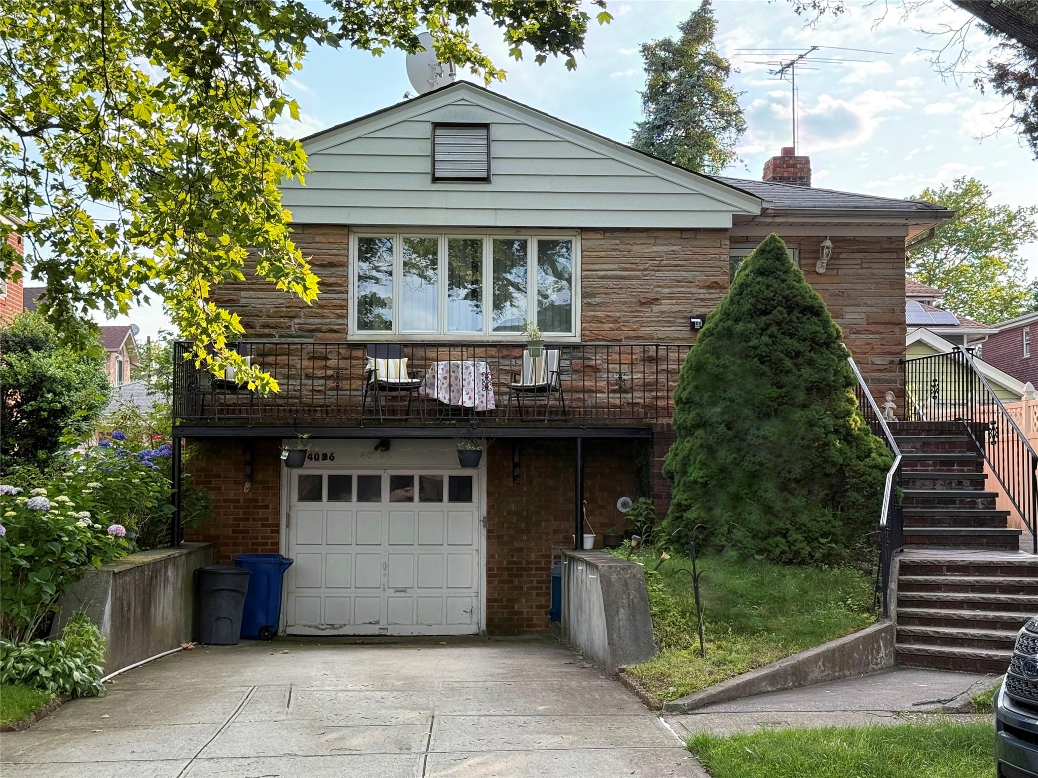 #1 photo, 4026 208th Street, 뉴욕퀸즈 베이사이드 Bayside , NY 11361