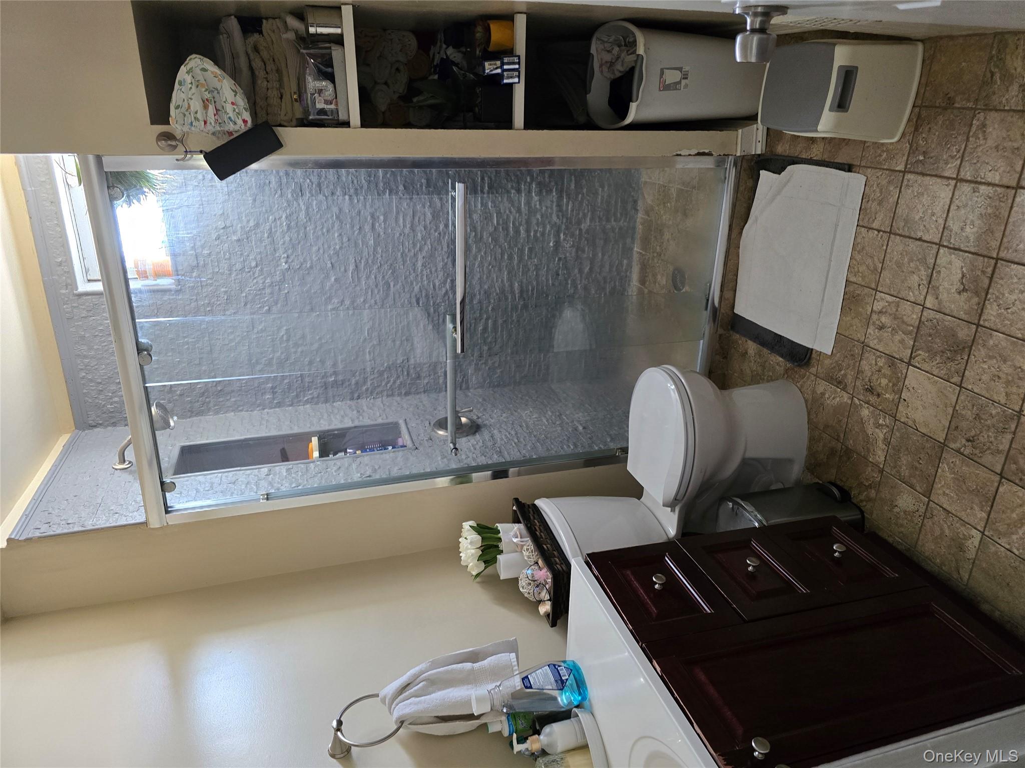 #4 photo, 367 Lincoln Avenue, ブルックリン区 Brooklyn , NY 11208