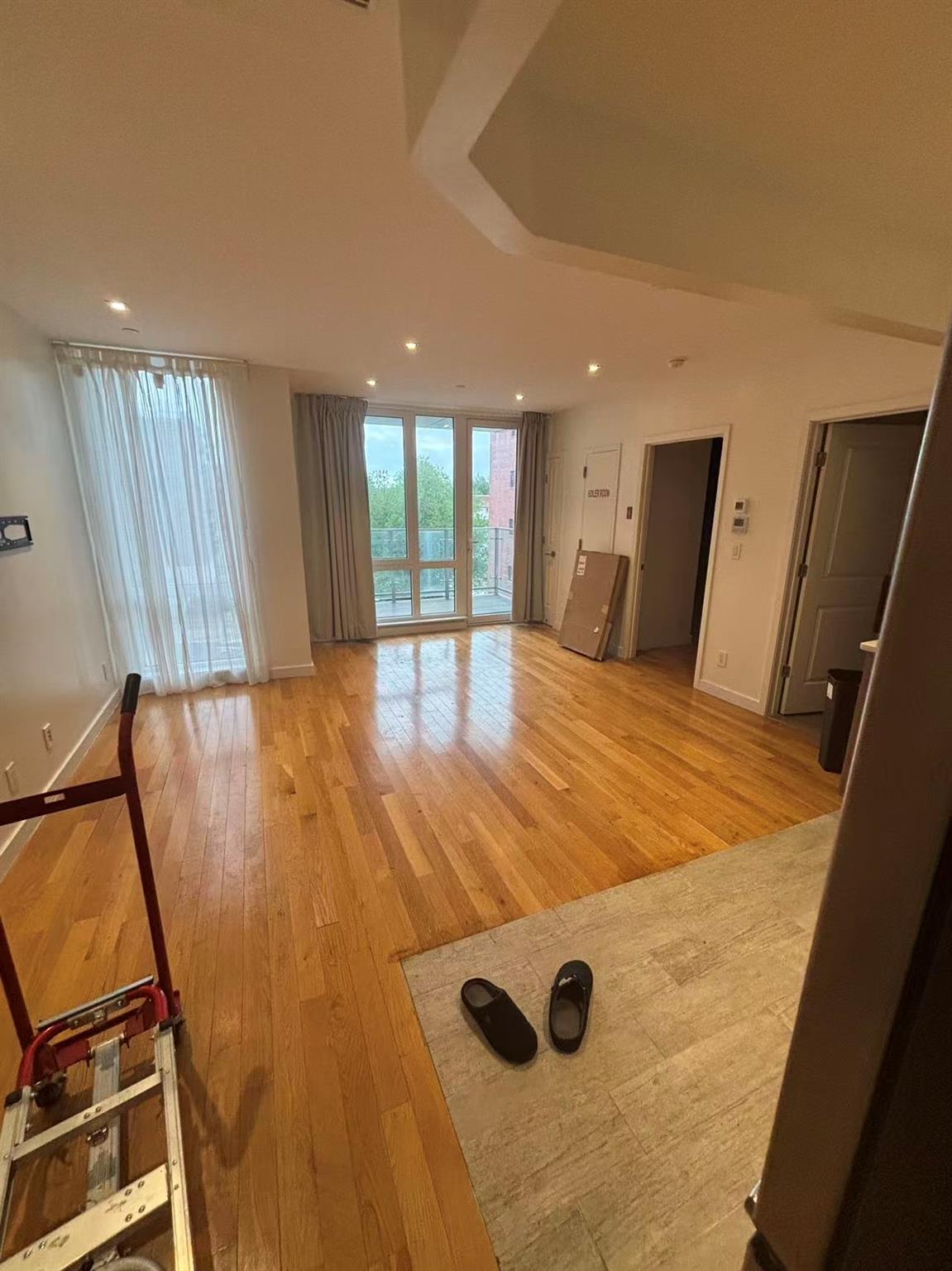 #3 photo, 4223 Parsons Boulevard, クイーンズ区 Flushing , NY 11355