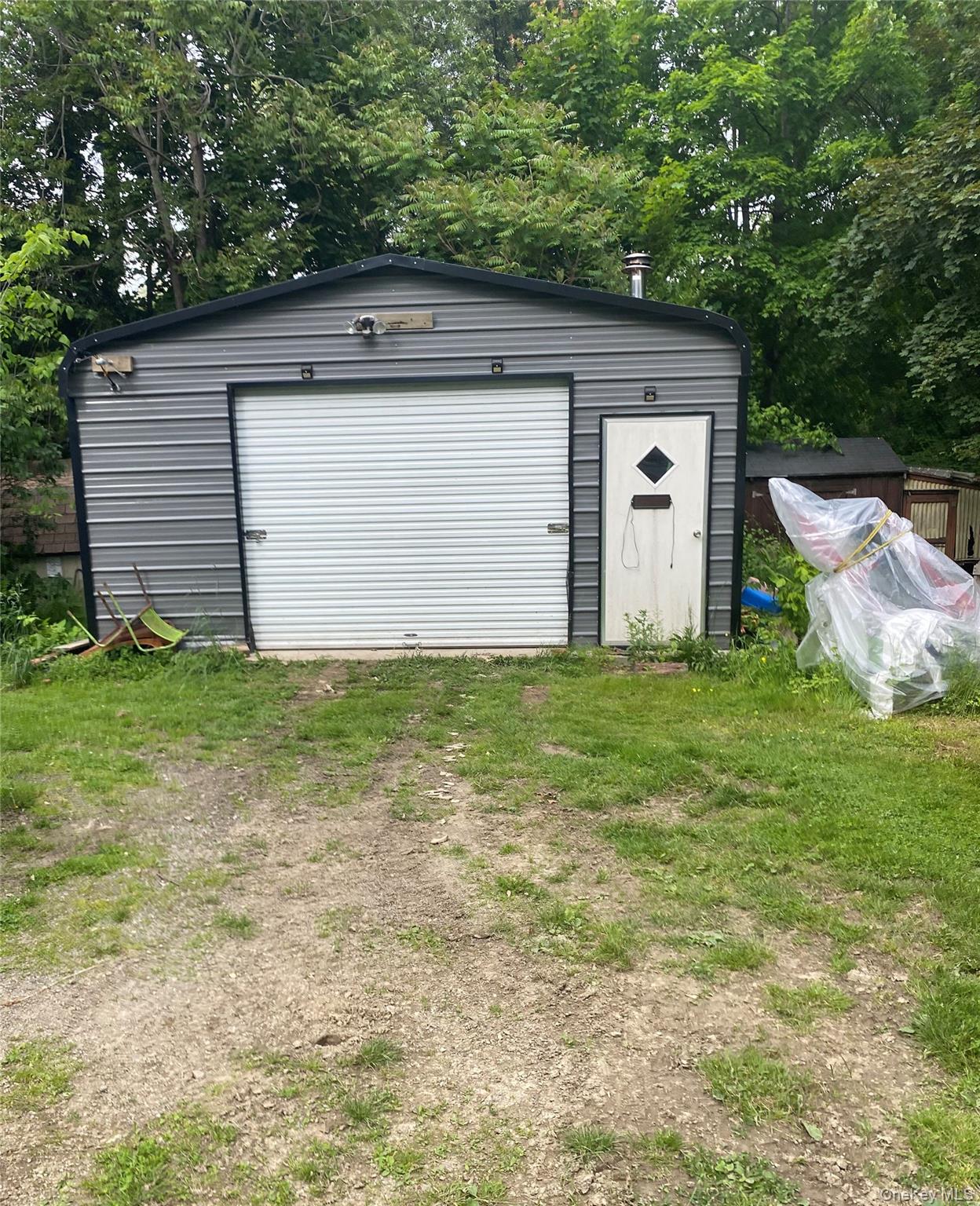 #18 photo, 24 State Route 217, Hudson , NY 12534