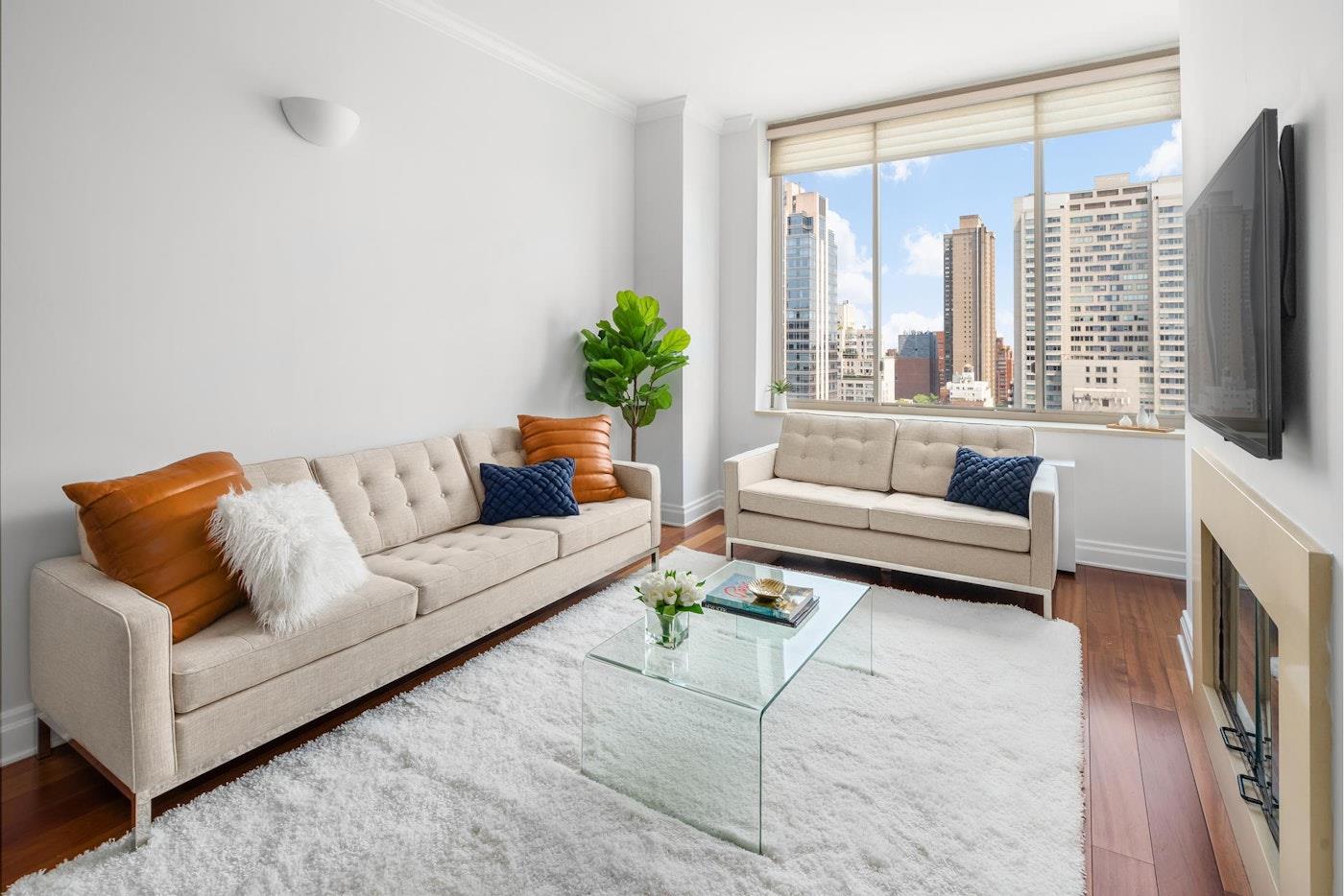 #1 photo, New York City, Yorkville , NY 10028