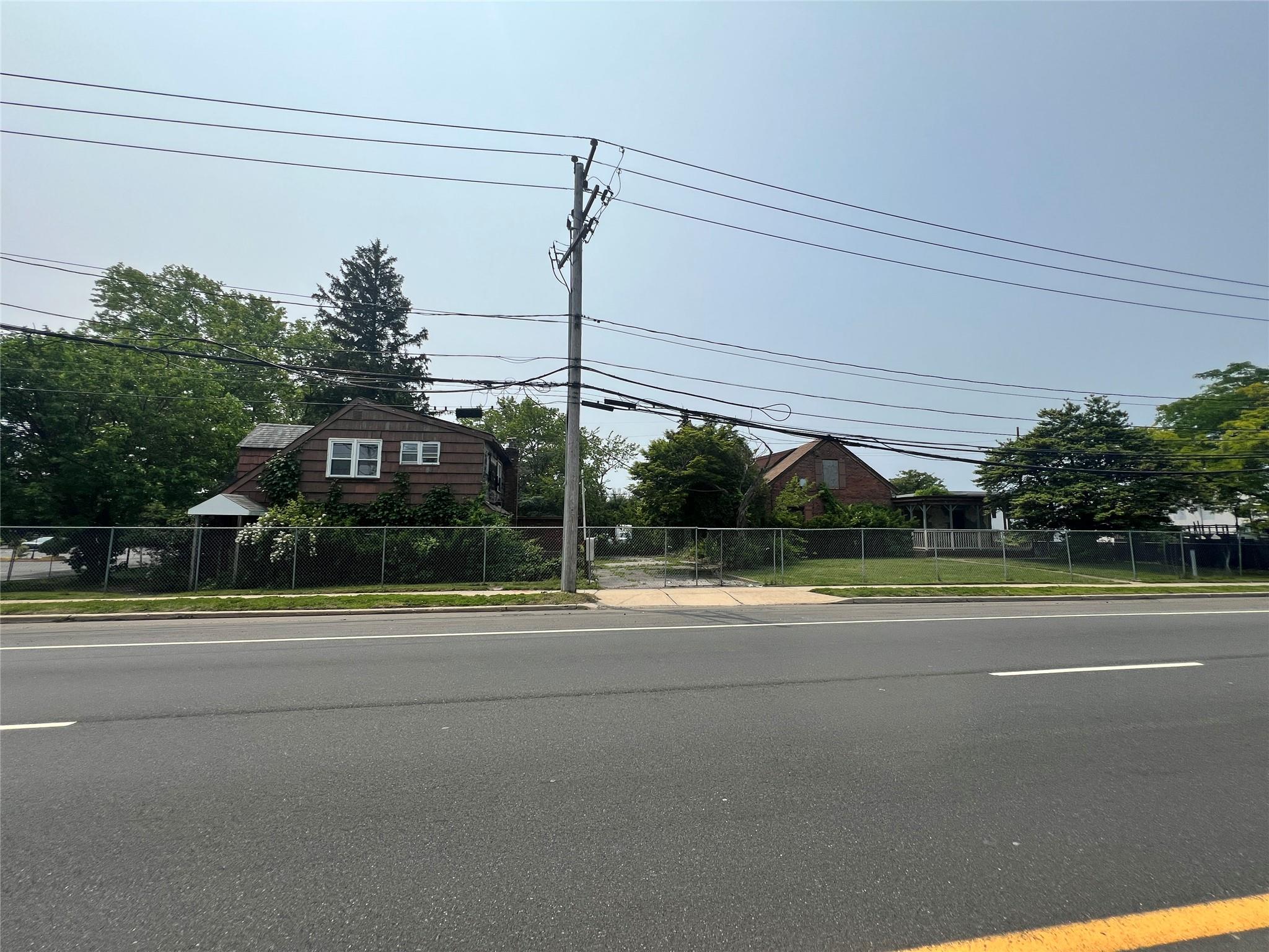 #3 photo, 306-308 Route 109, サフォーク郡 Farmingdale , NY 11735