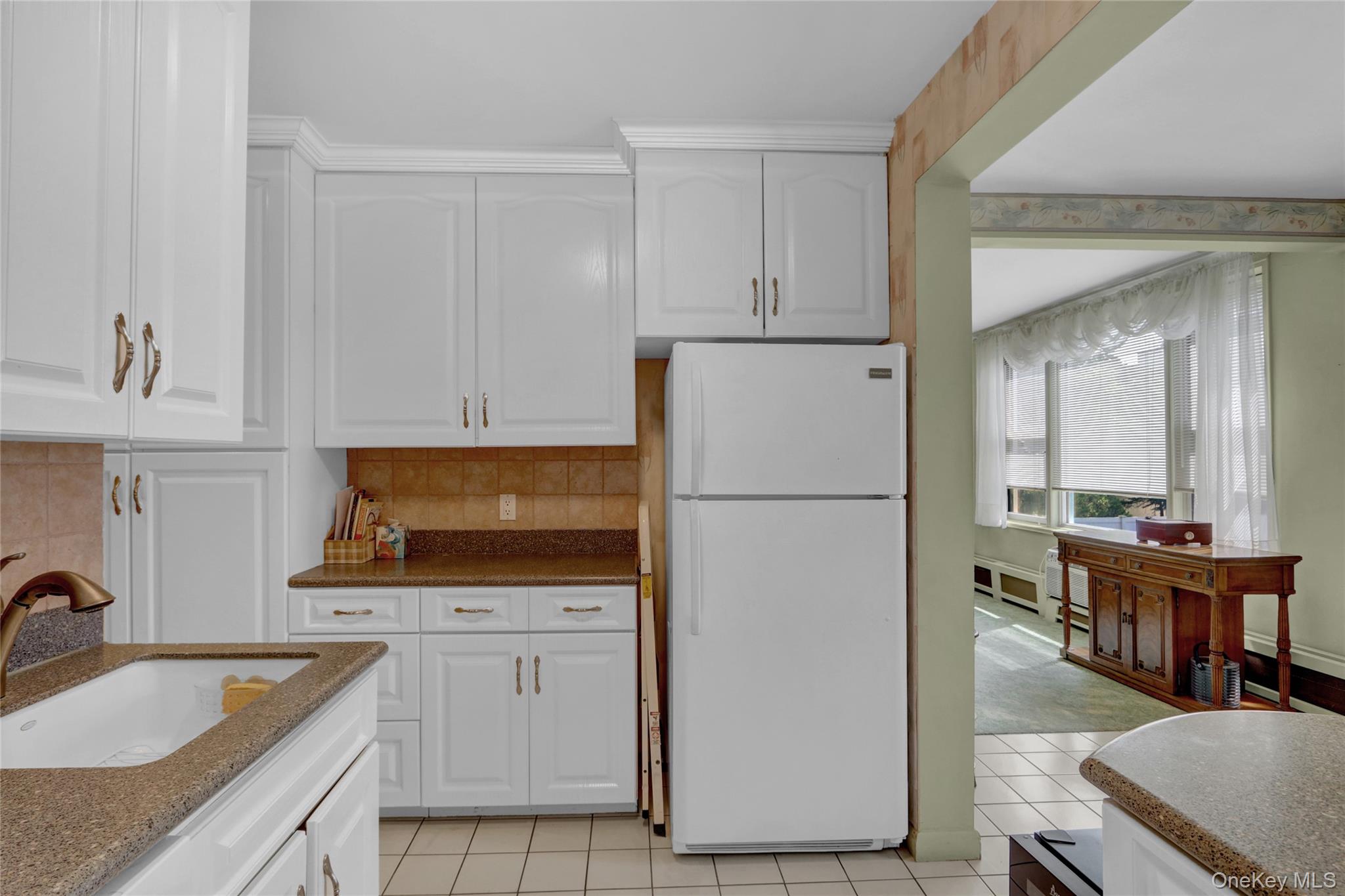 #11 photo, 120 Morris Avenue, ナッソー郡 Rockville Centre , NY 11570