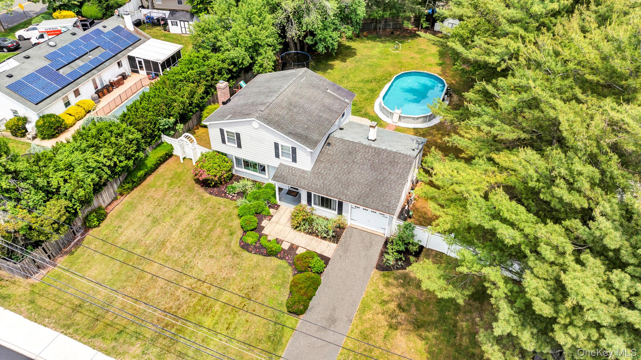 #16 photo, 965 Old Town Road, サフォーク郡 Coram , NY 11727