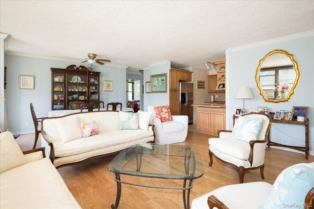 #13 photo, 166-26 Powells Cove Boulevard, Whitestone , NY 11357