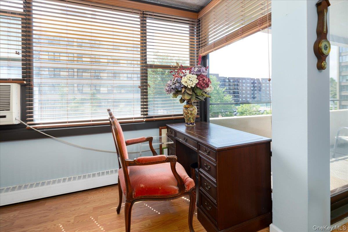 #14 photo, 166-26 Powells Cove Boulevard, Whitestone , NY 11357