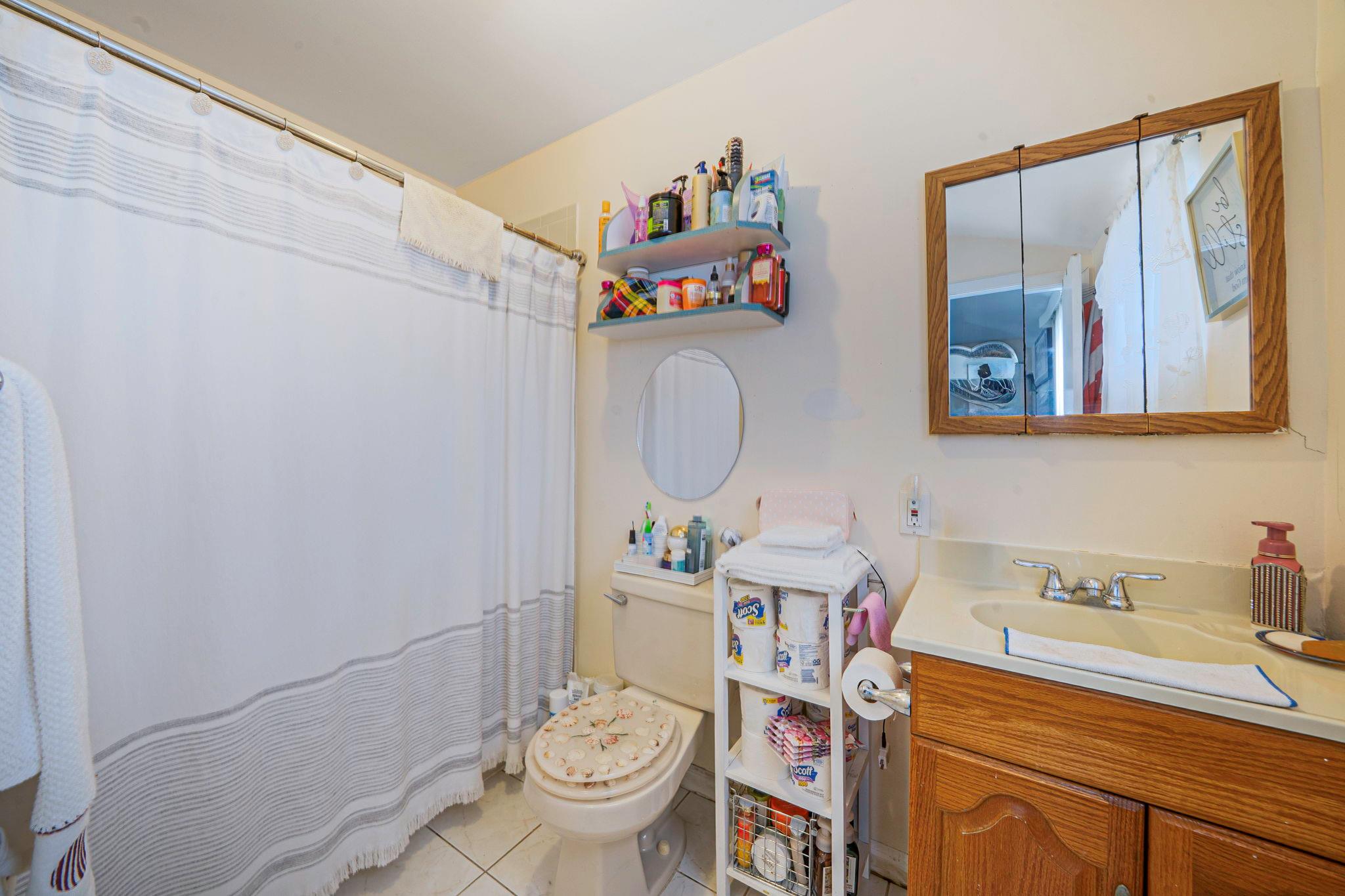 #20 photo, 14015 159th Street, Jamaica , NY 11434