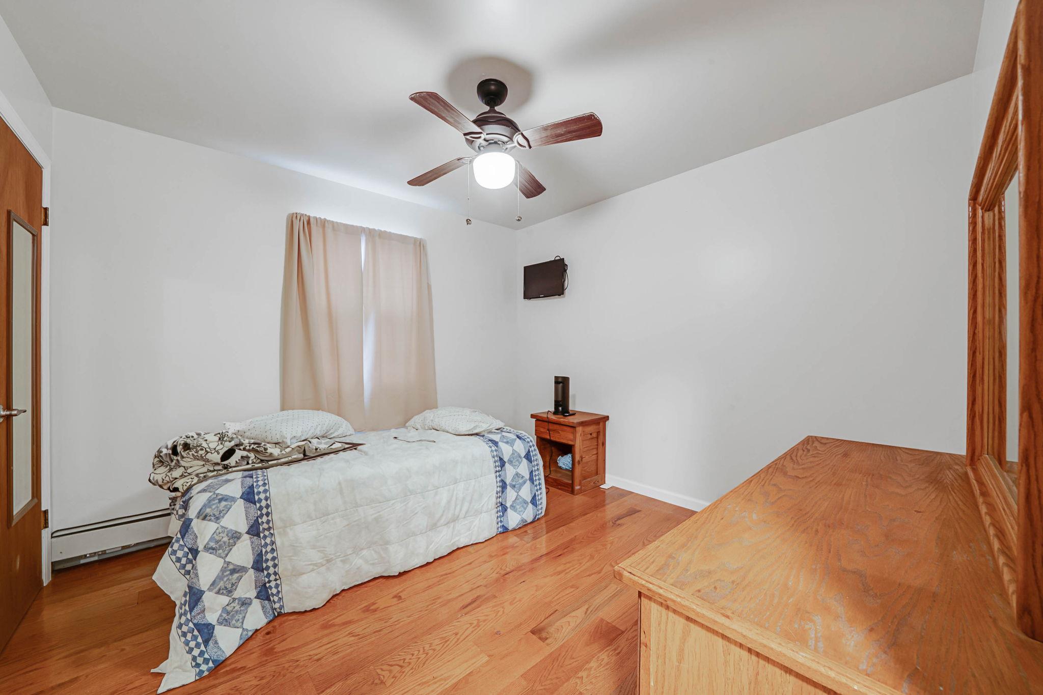 #8 photo, 14015 159th Street, Jamaica , NY 11434