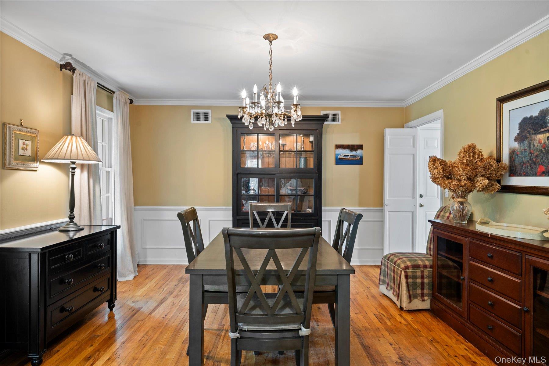 #11 photo, 12 Cordwood Path, Shoreham , NY 11786