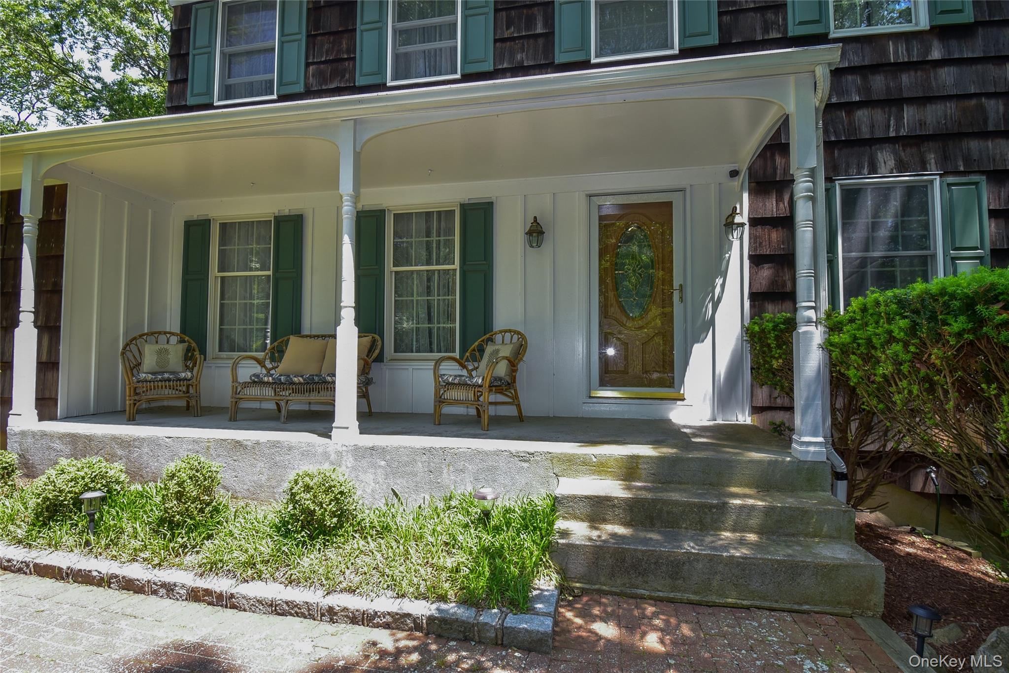 #4 photo, 12 Cordwood Path, Shoreham , NY 11786