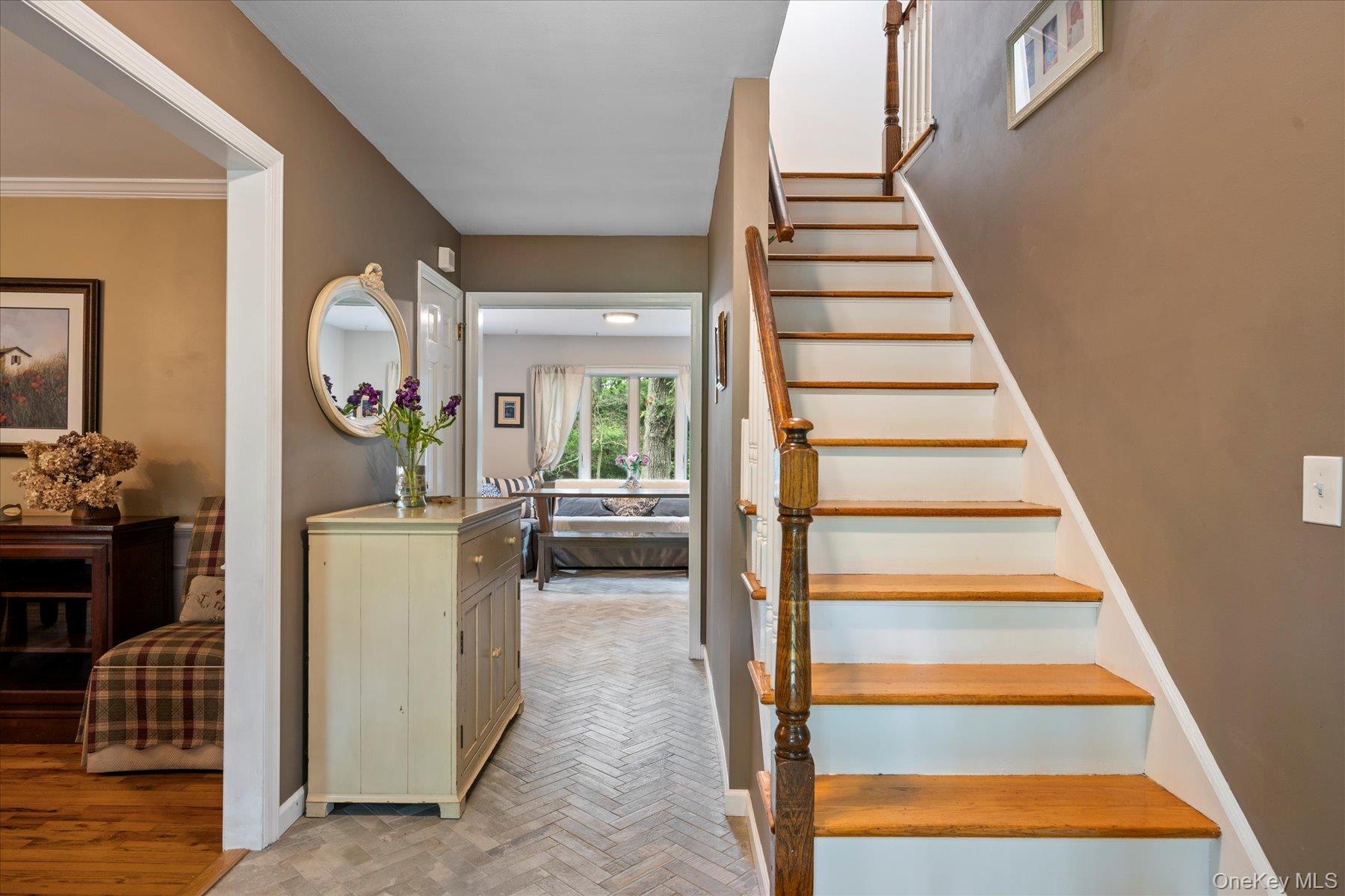 #5 photo, 12 Cordwood Path, Shoreham , NY 11786