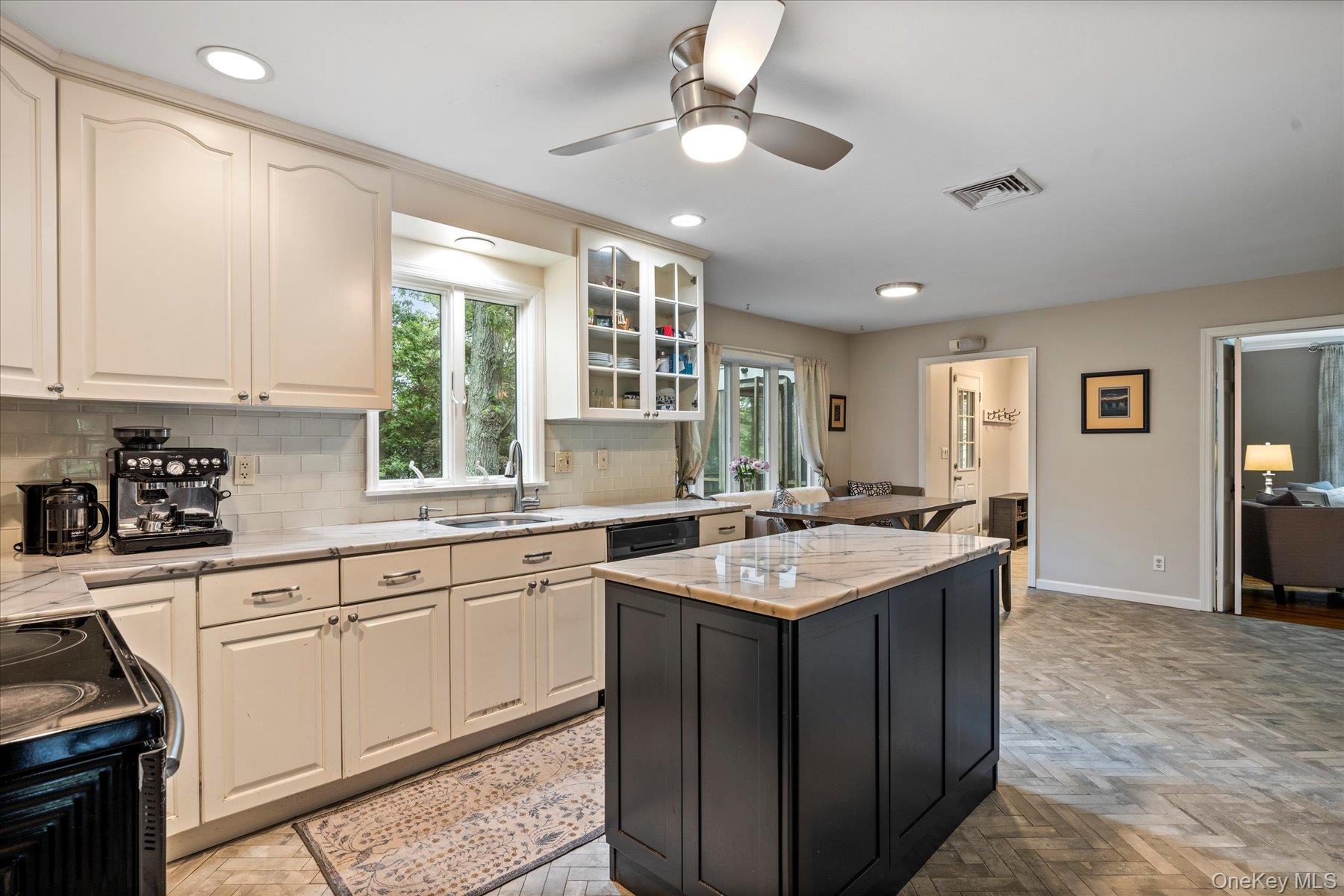 #7 photo, 12 Cordwood Path, Shoreham , NY 11786