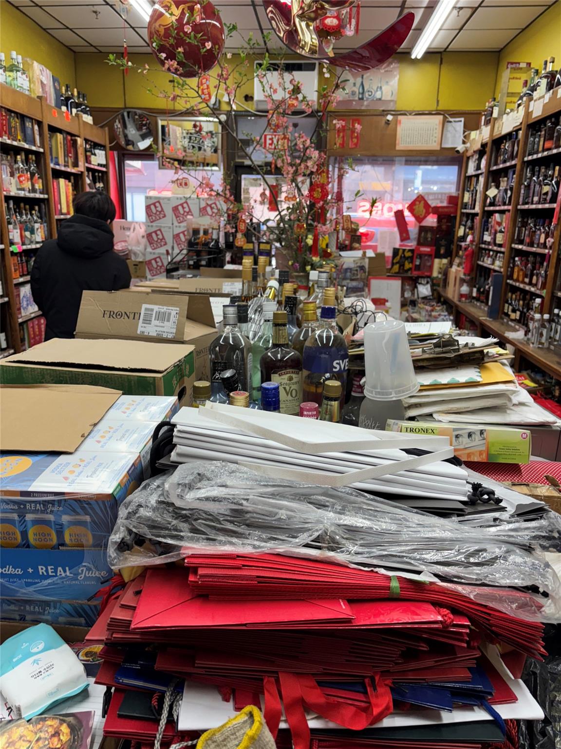 #3 photo, 17-23 E EAST BROADWAY, マンハッタン New York (Manhattan) , NY 10002