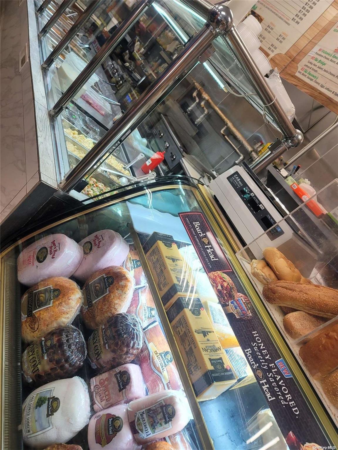 #7 photo, 3134 Miles Avenue, ブロンクス区 Bronx , NY 10465