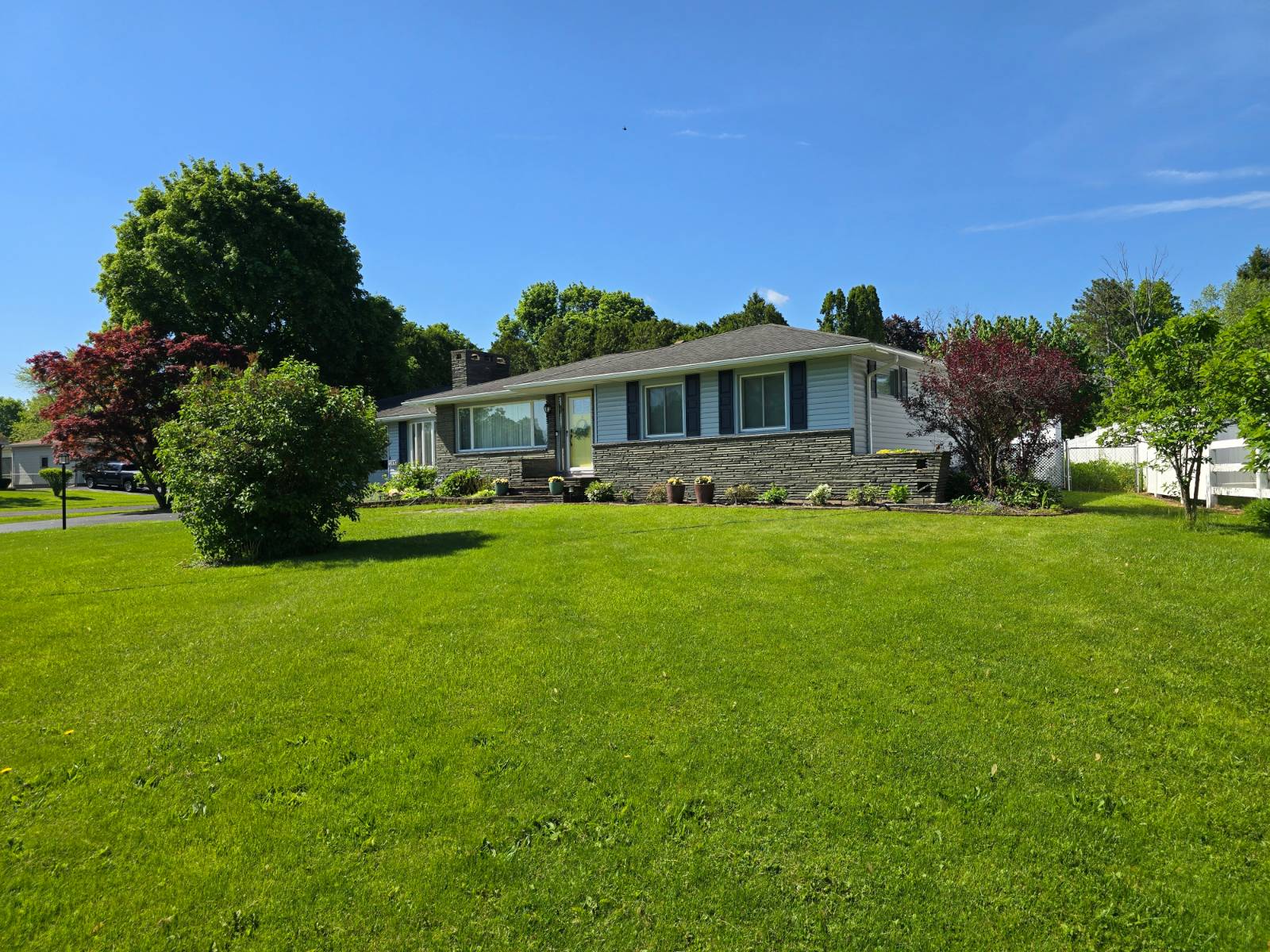 #1 photo, 1 Sun Valley Dr, 紐約州 Rochester , NY 14606