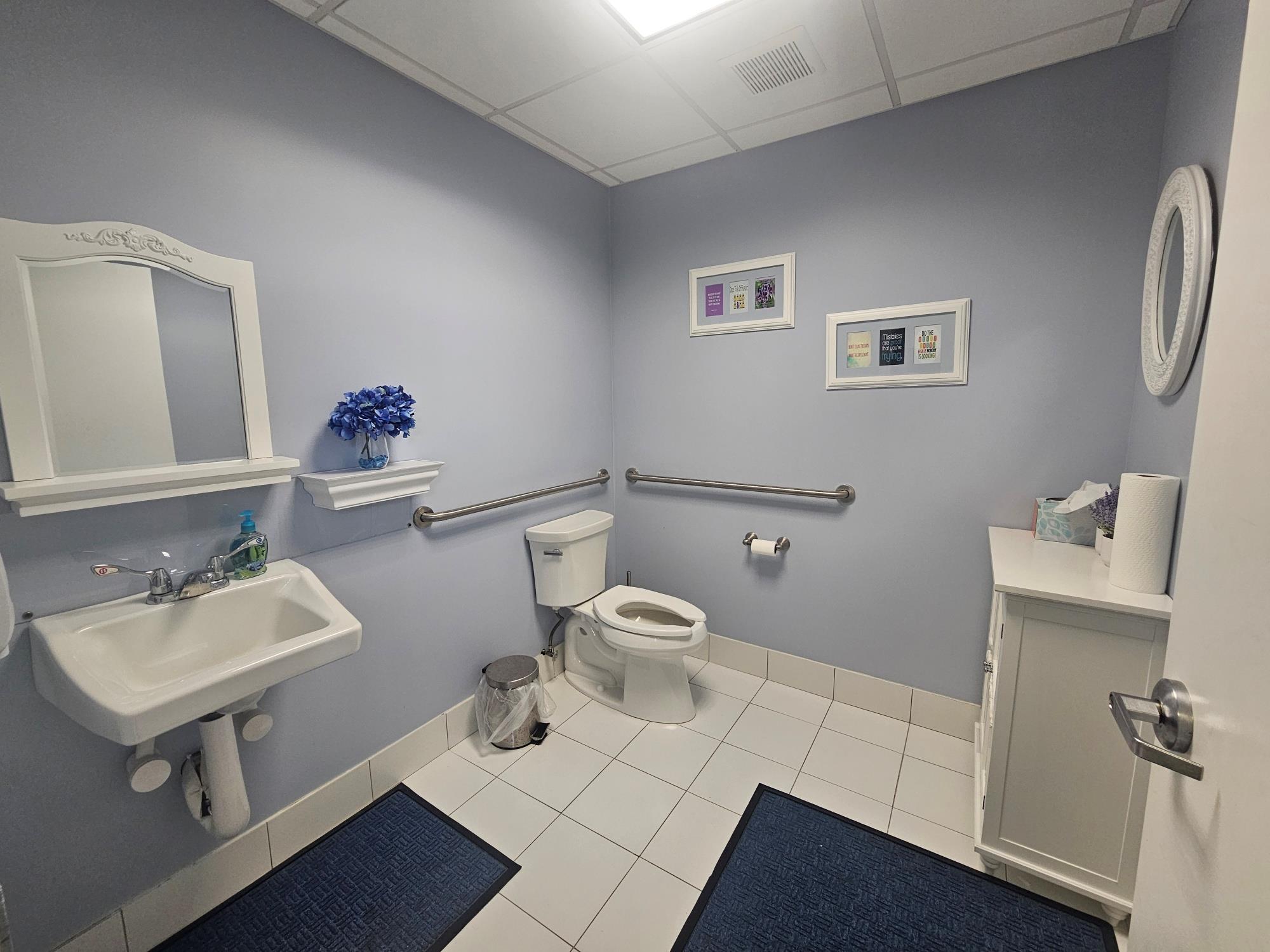 #10 photo, 124 Main Suite 1A Street, サフォーク郡 Huntington , NY 11743