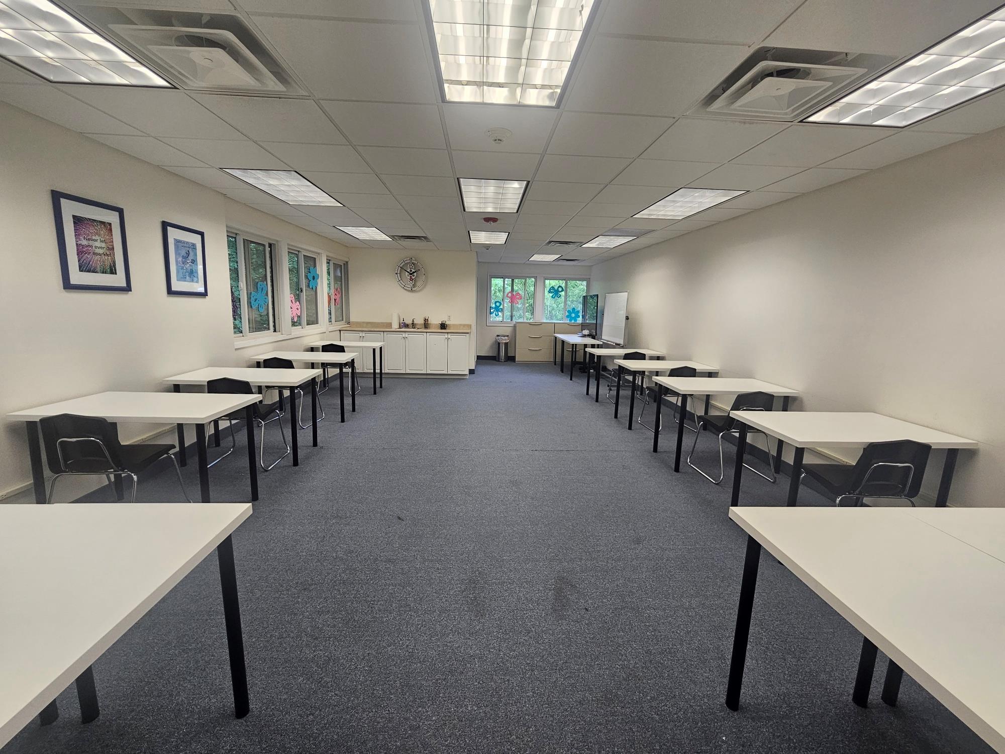 #8 photo, 124 Main Suite 1A Street, サフォーク郡 Huntington , NY 11743