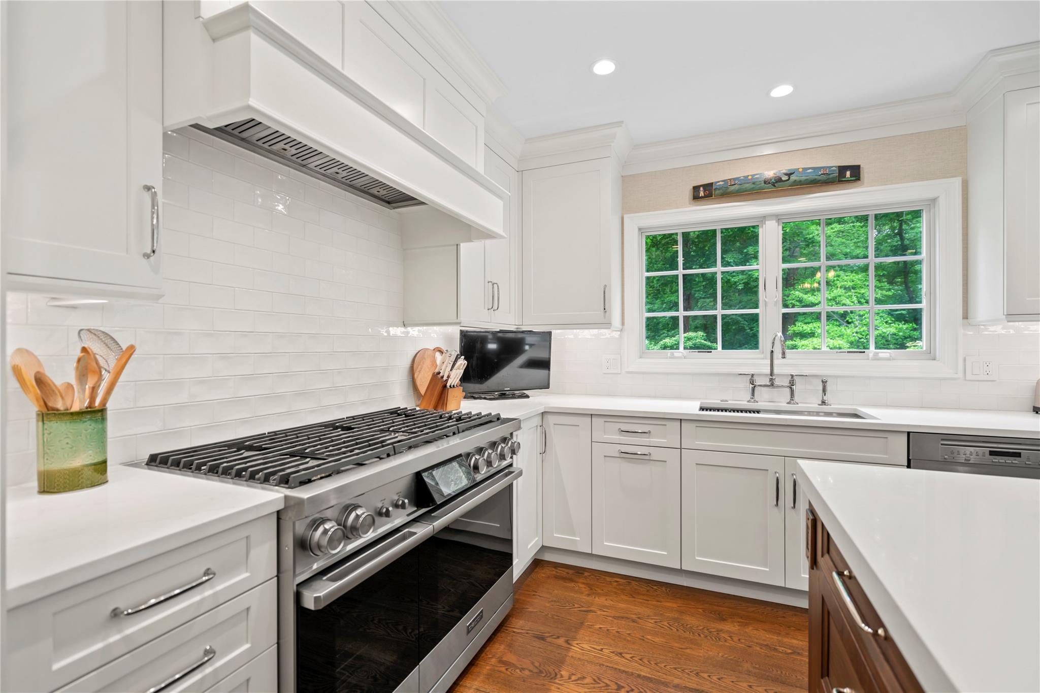 #15 photo, 18 Matinecock Farms Road, ナッソー郡 Glen Cove , NY 11542