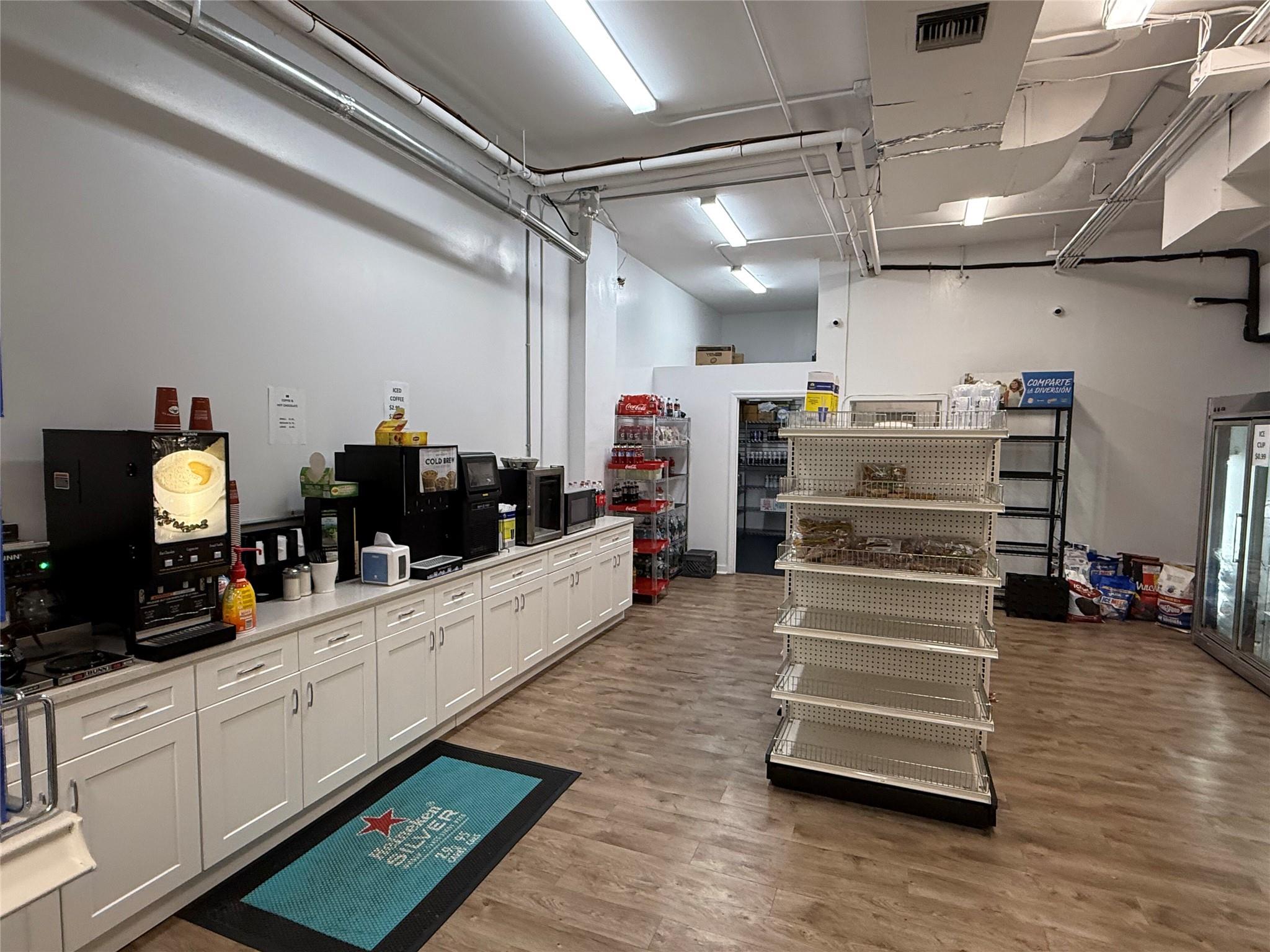 #6 photo, 232 W Park Avenue, ナッソー郡 Long Beach , NY 11561