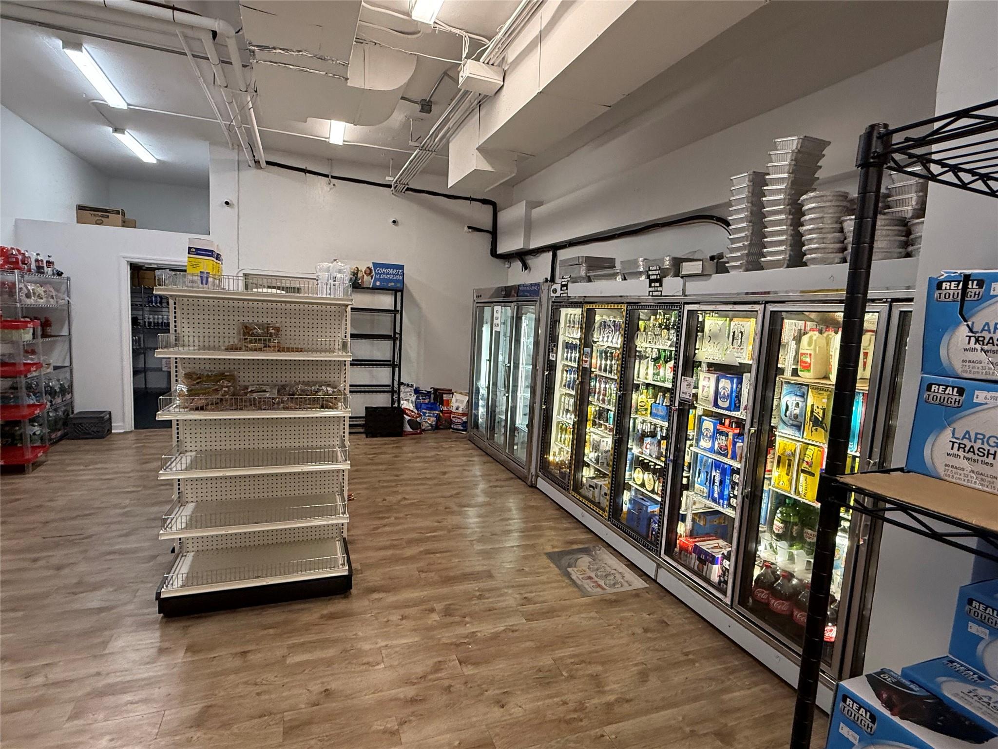 #7 photo, 232 W Park Avenue, ナッソー郡 Long Beach , NY 11561