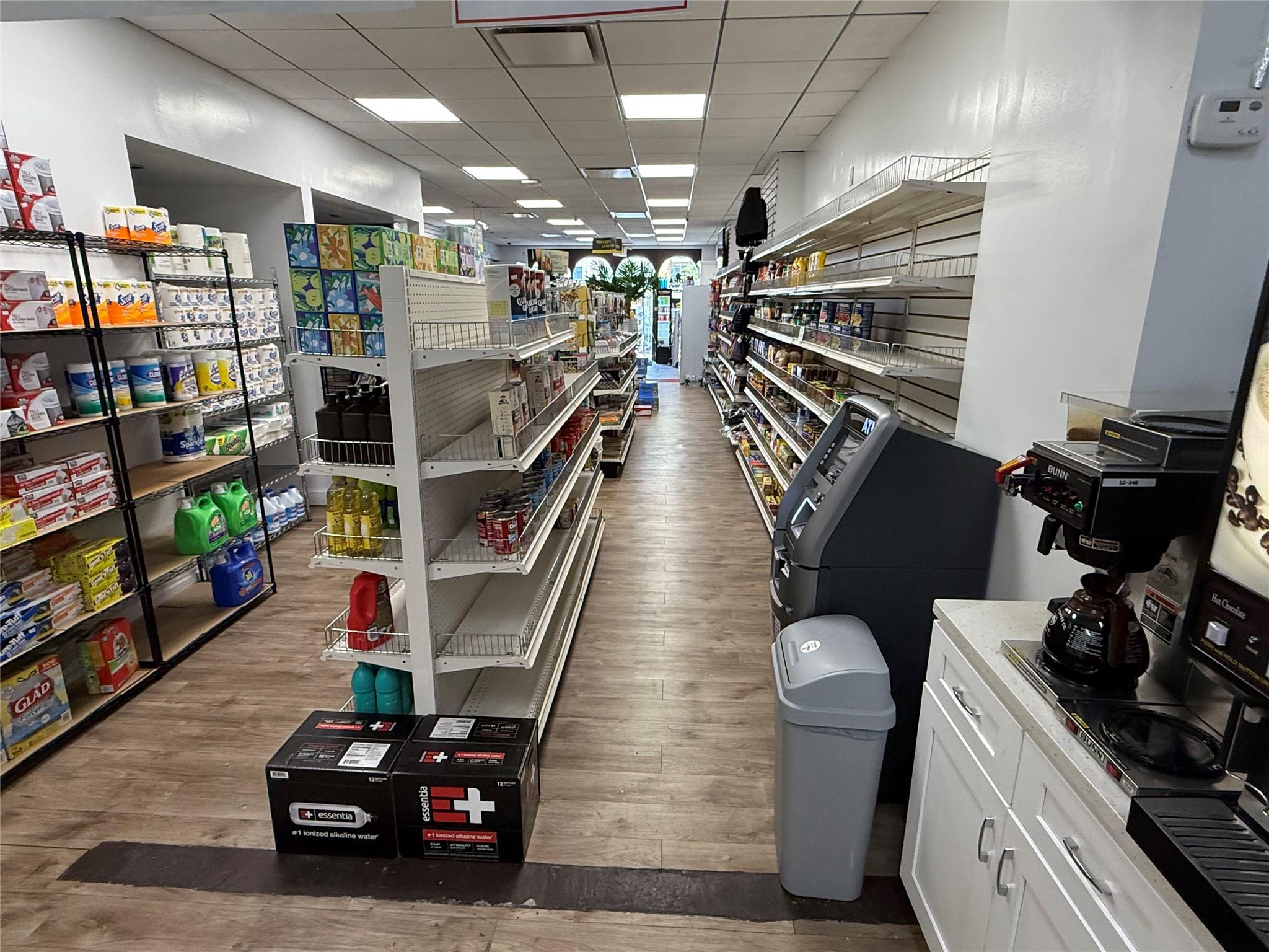 #8 photo, 232 W Park Avenue, ナッソー郡 Long Beach , NY 11561