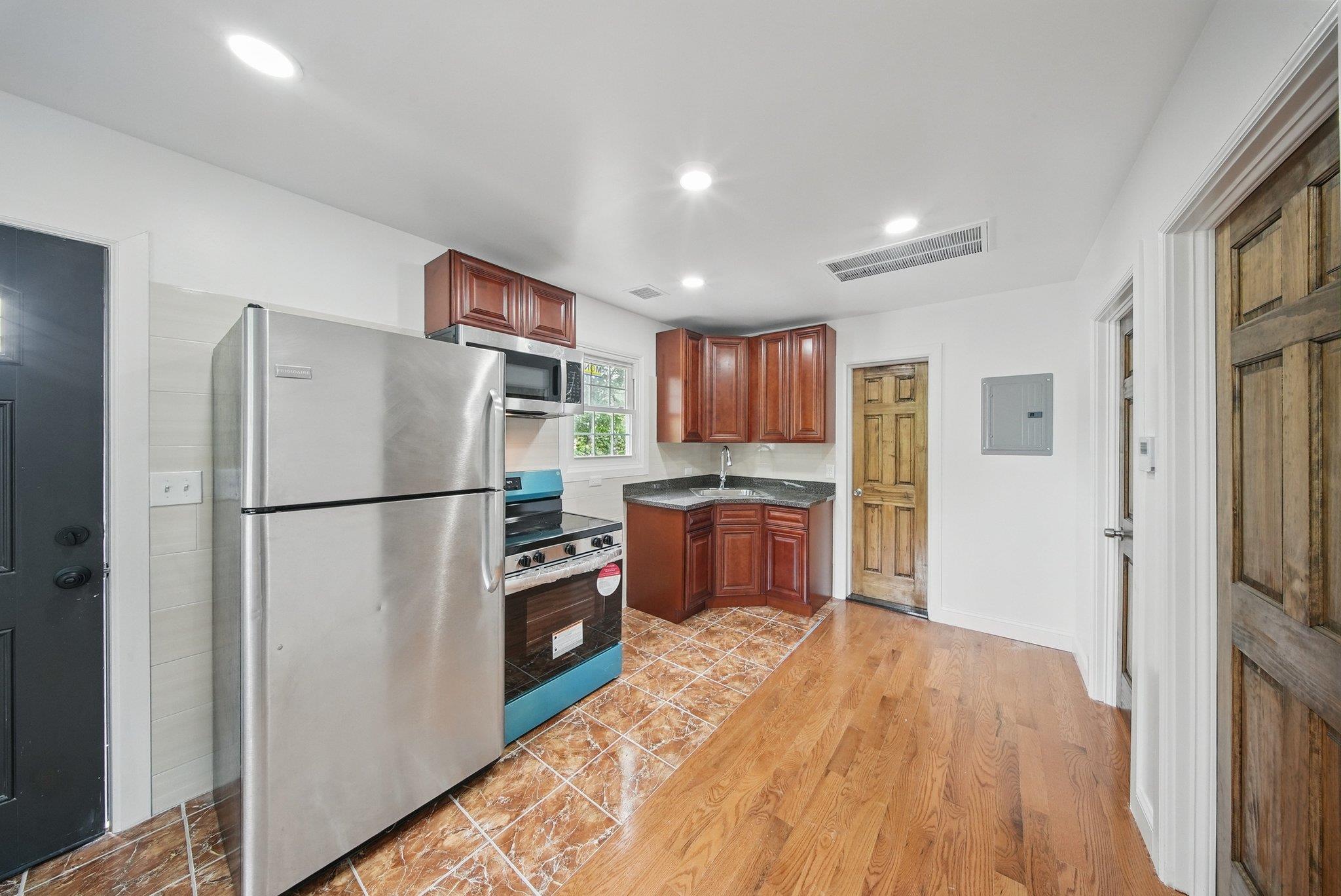 #1 photo, 14 Yankee Place, Ellenville , NY 12428