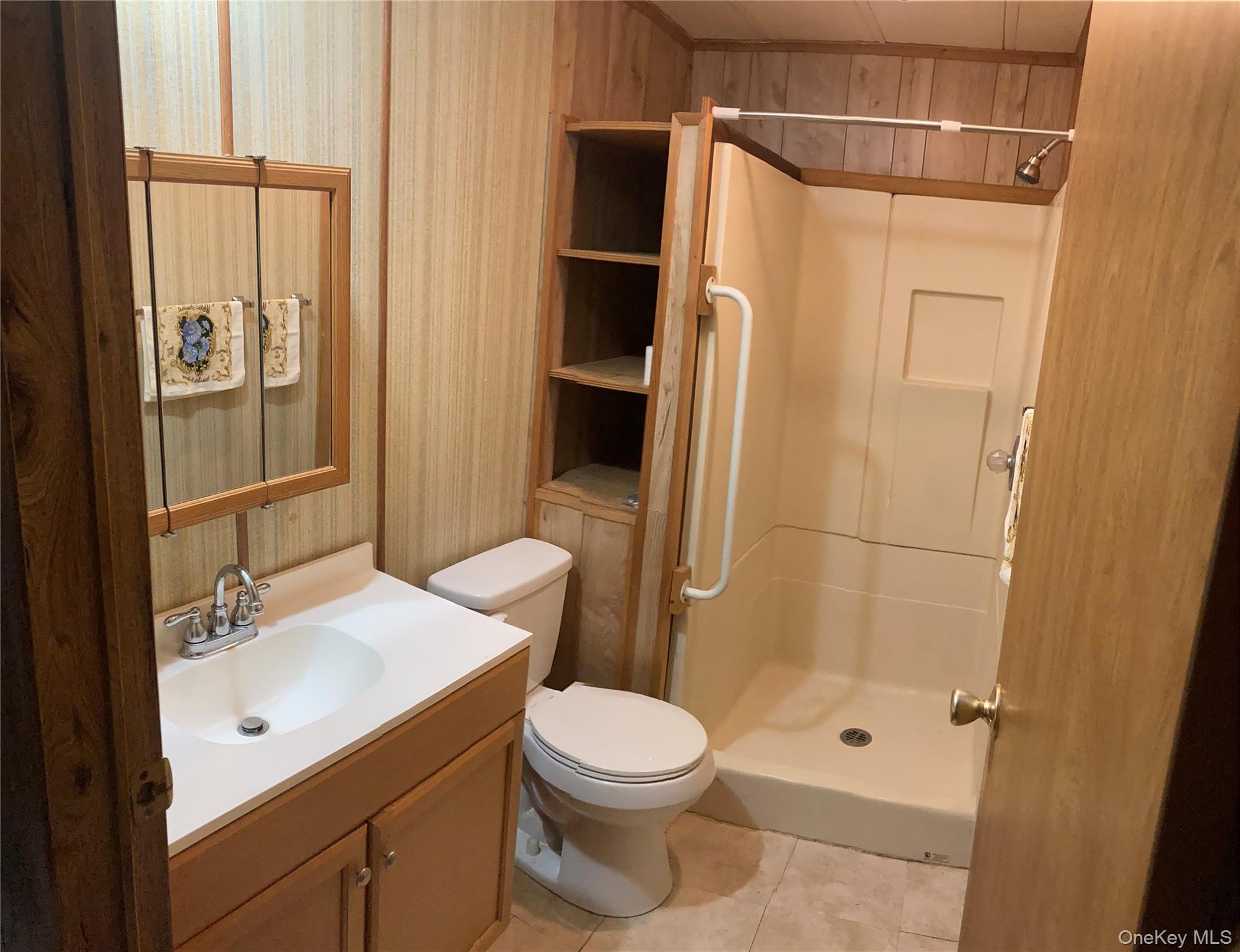 #11 photo, 1 Orchid, New Paltz , NY 12561