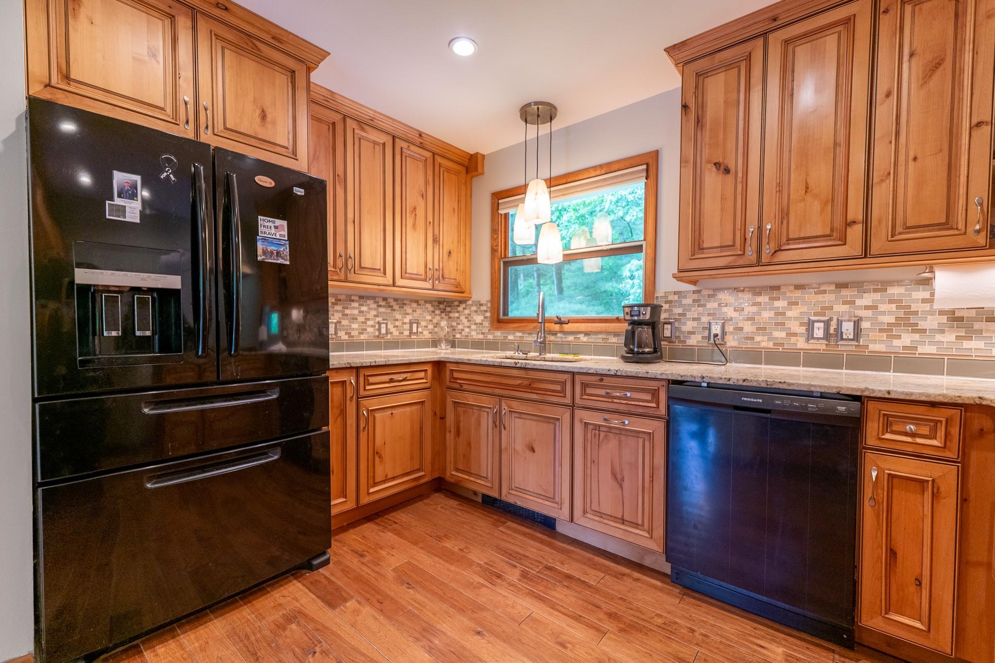 #4 photo, 41 Mountain Drive, Pleasant Valley , NY 12569