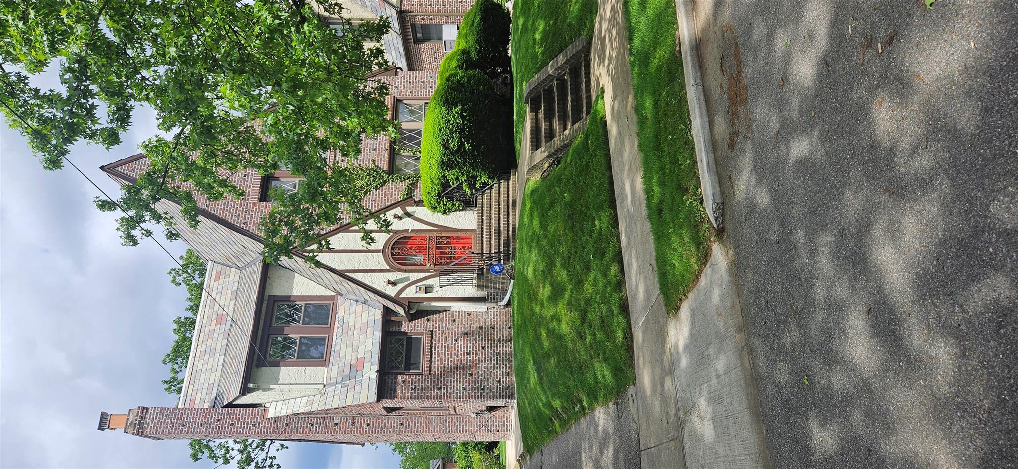 #1 photo, 16023 28th Avenue, كوينز Flushing , NY 11358