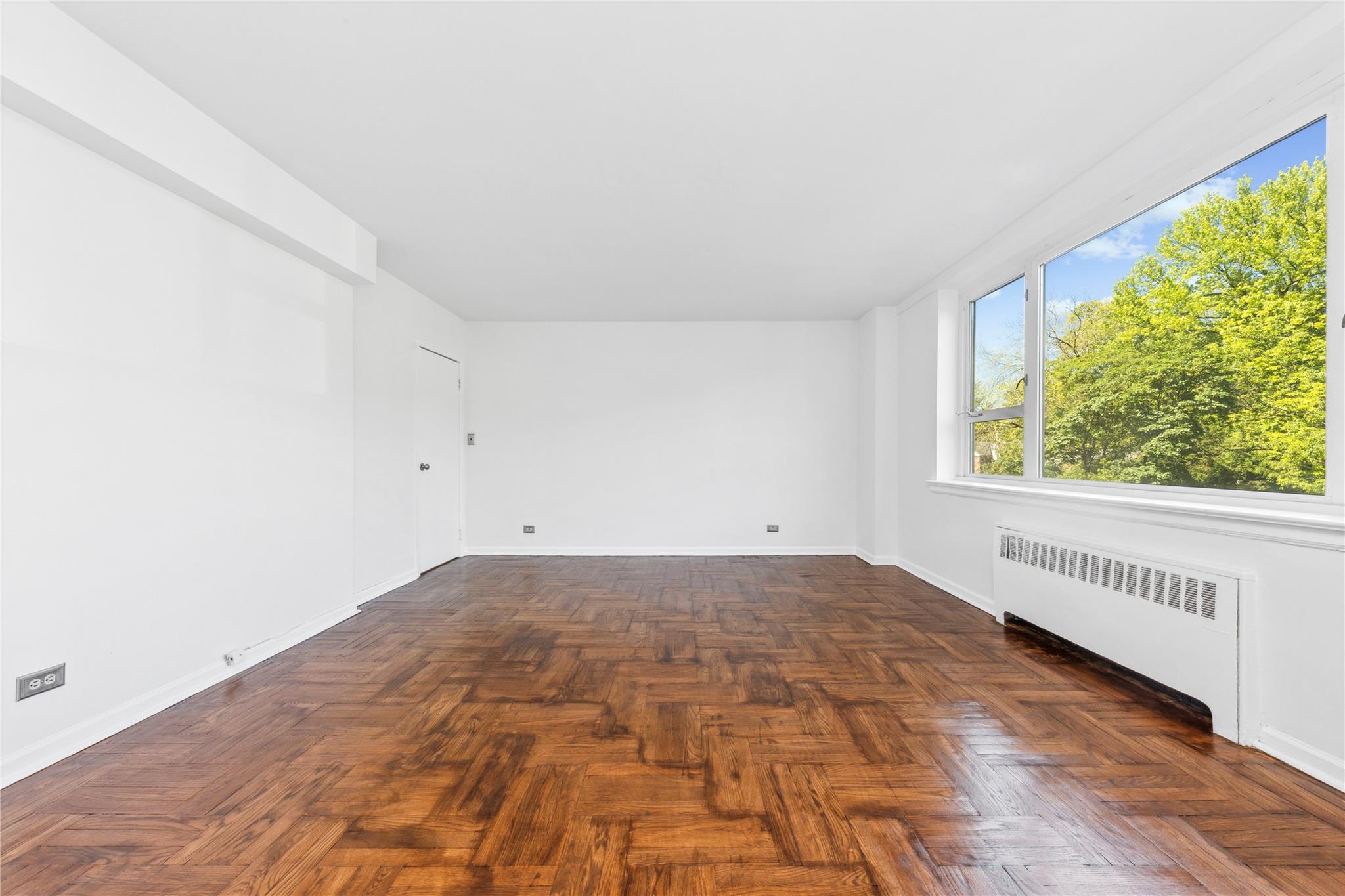 #4 photo, 5355 Henry Hudson Parkway, ブロンクス区 Bronx , NY 10471