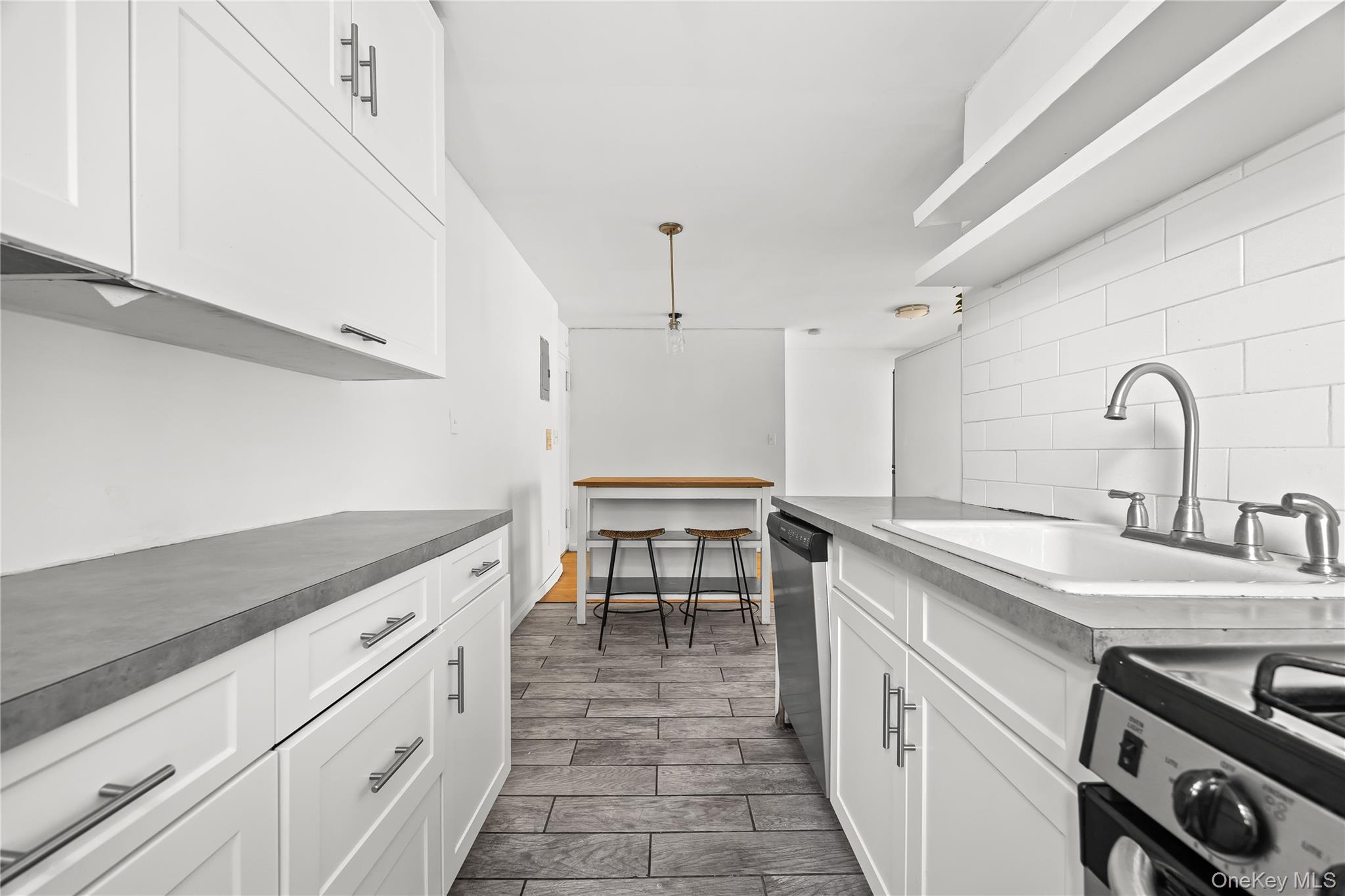 #9 photo, 47 Point Street, Yonkers , NY 10701