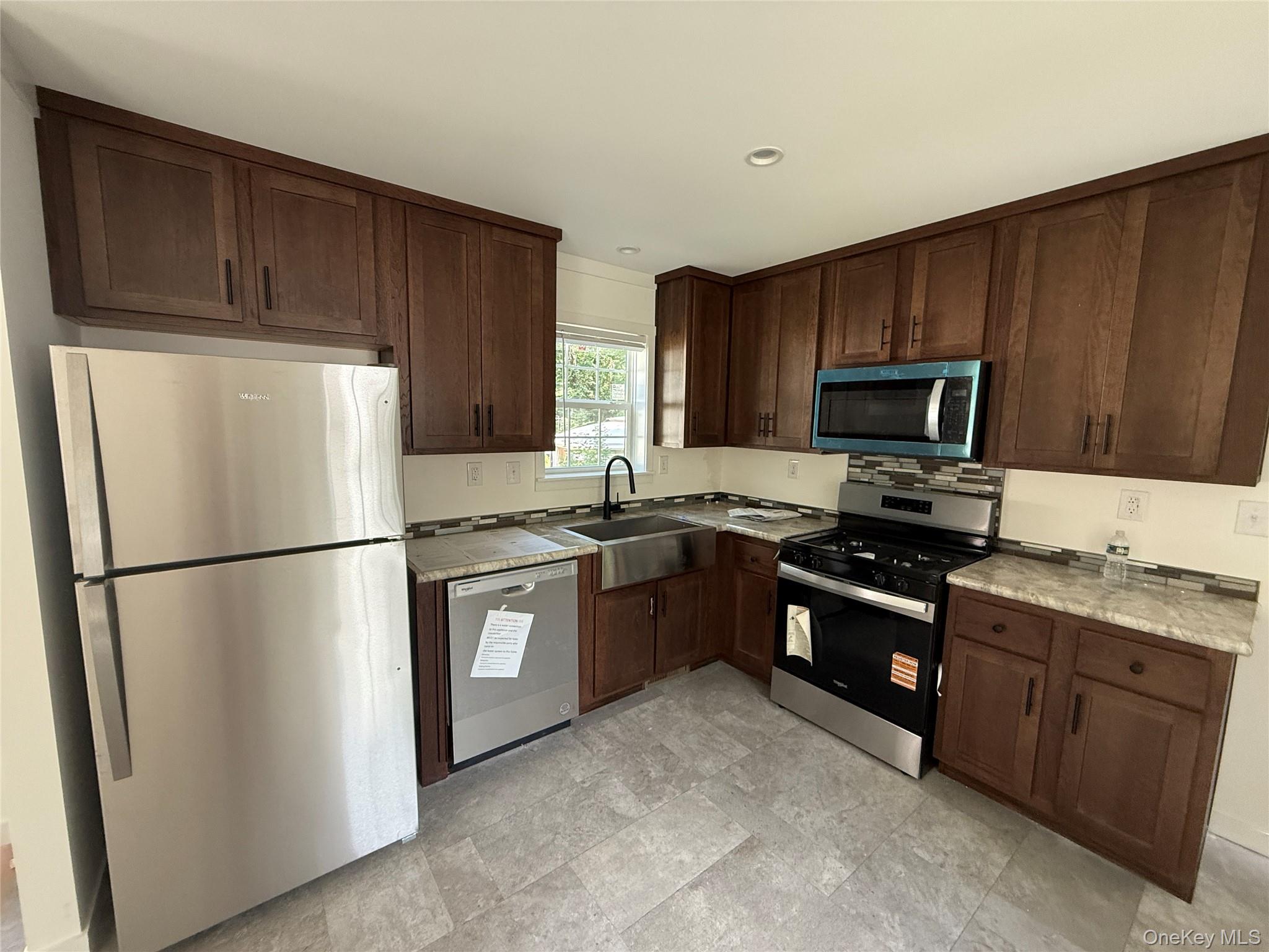 #4 photo, 367 Forest Park (aka William St) Street, Wallkill , NY 12589