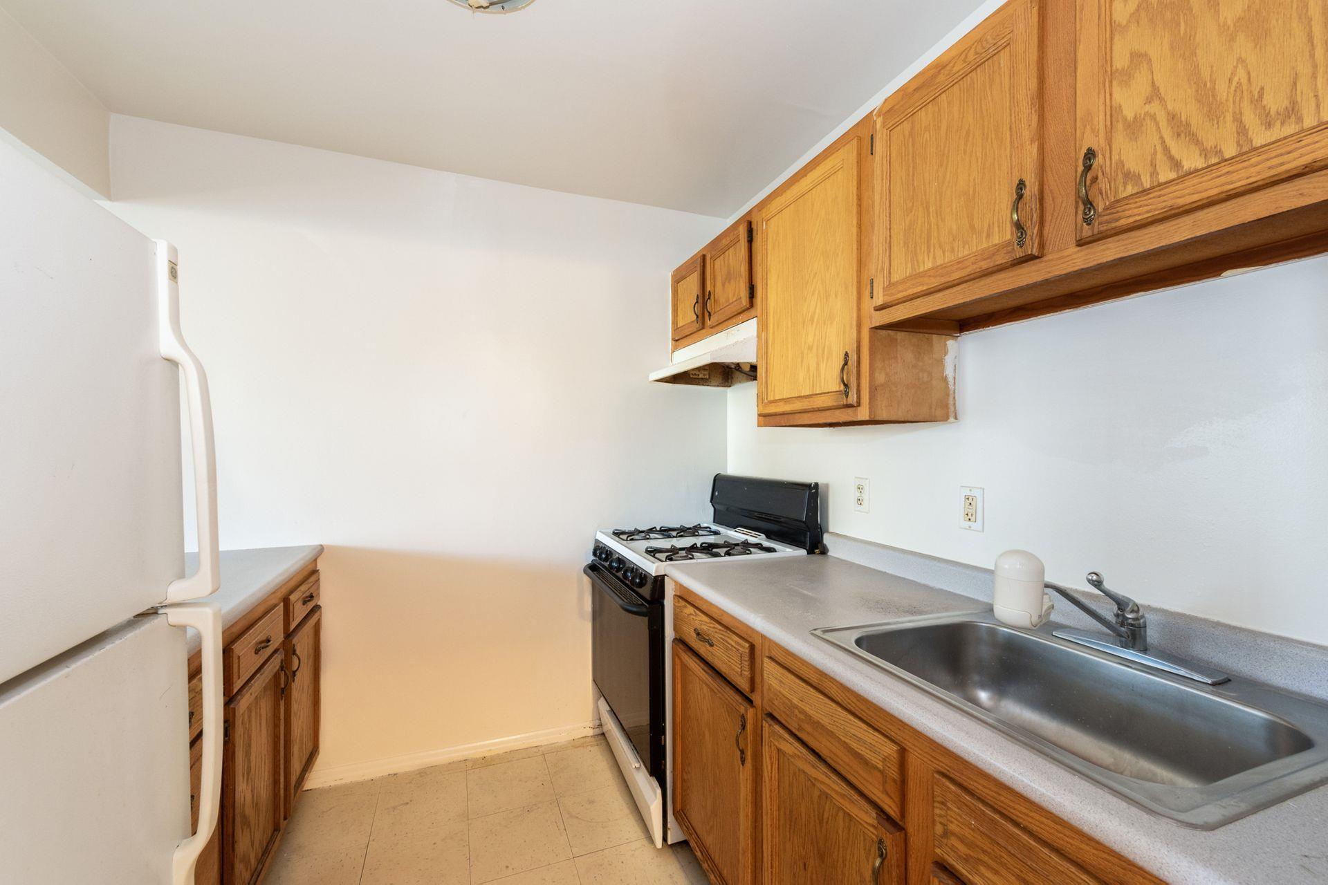 #17 photo, 1830 Sterling Place, Brooklyn , NY 11233