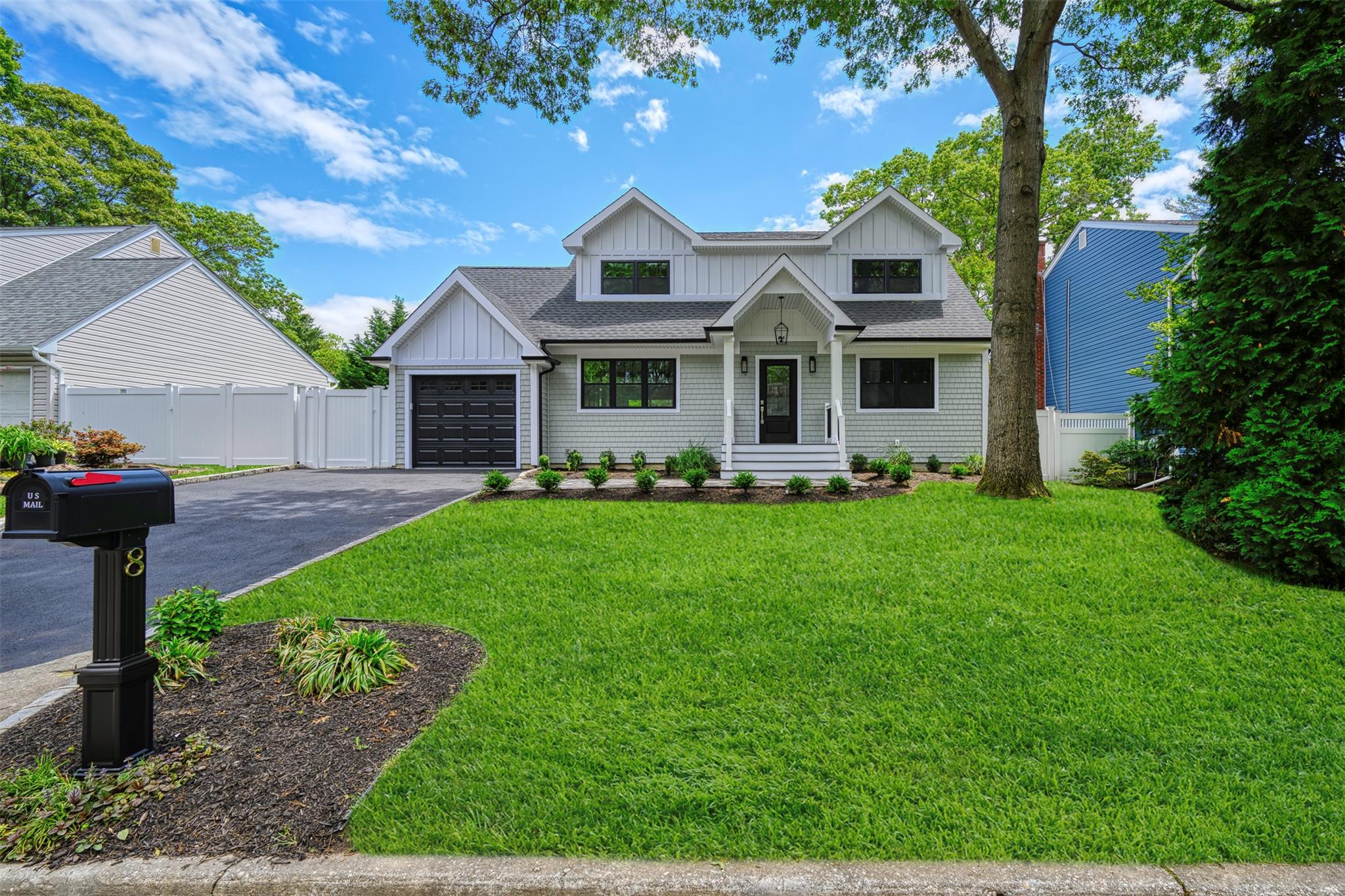 #1 photo, 8 Massey Court, Huntington , NY 11743