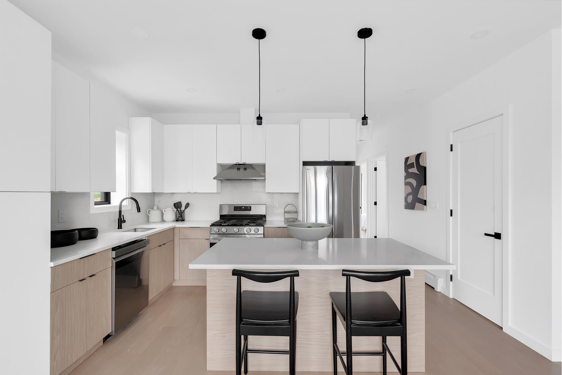 #4 photo, 3826 CYPRESS Avenue, ブルックリン区 Seagate , NY 11224